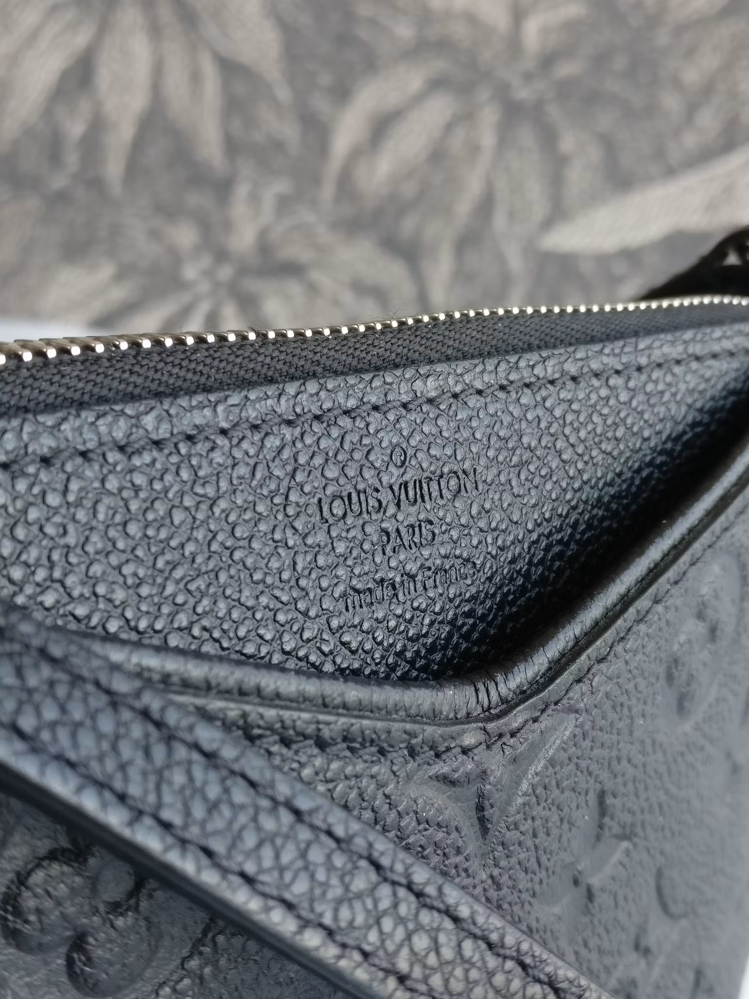 Louis Vuitton Pochette Pallas Uniformes