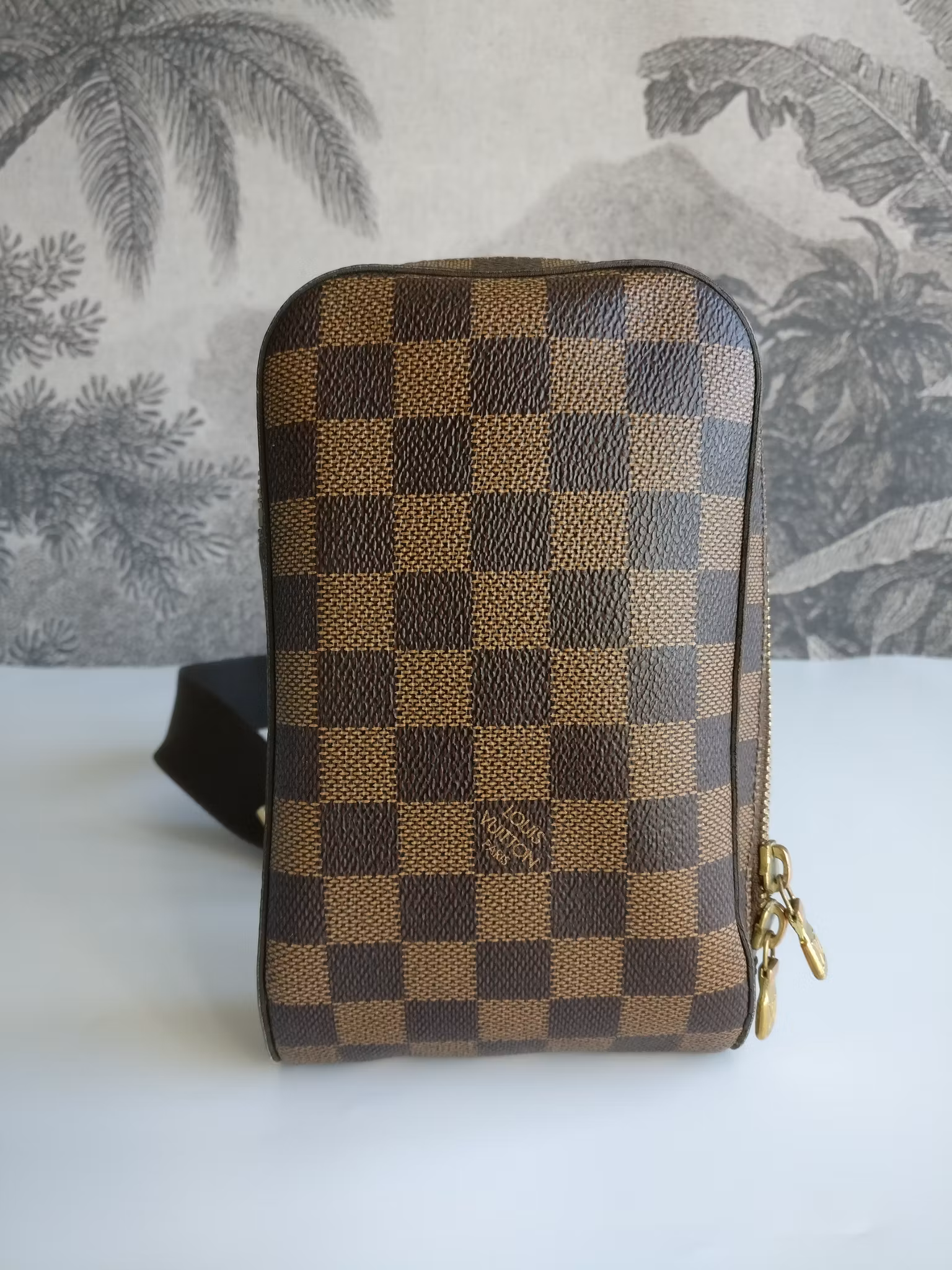 Louis Vuitton Geronimos bumbag