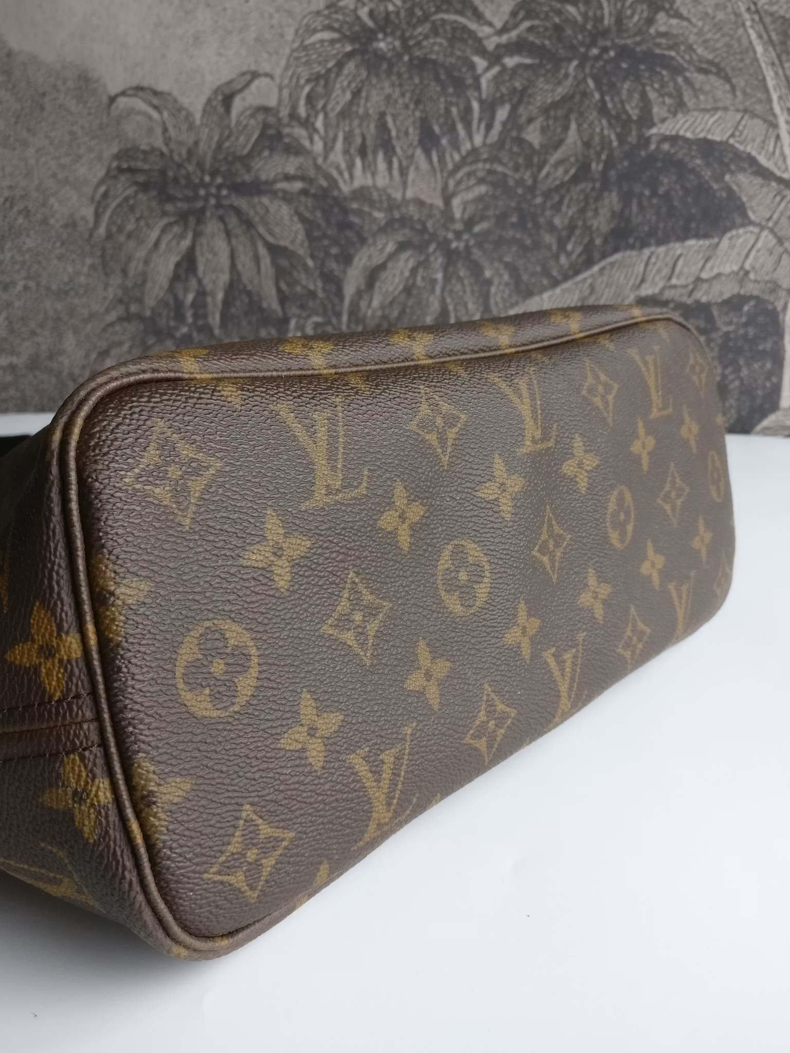 Louis Vuitton Neverfull PM