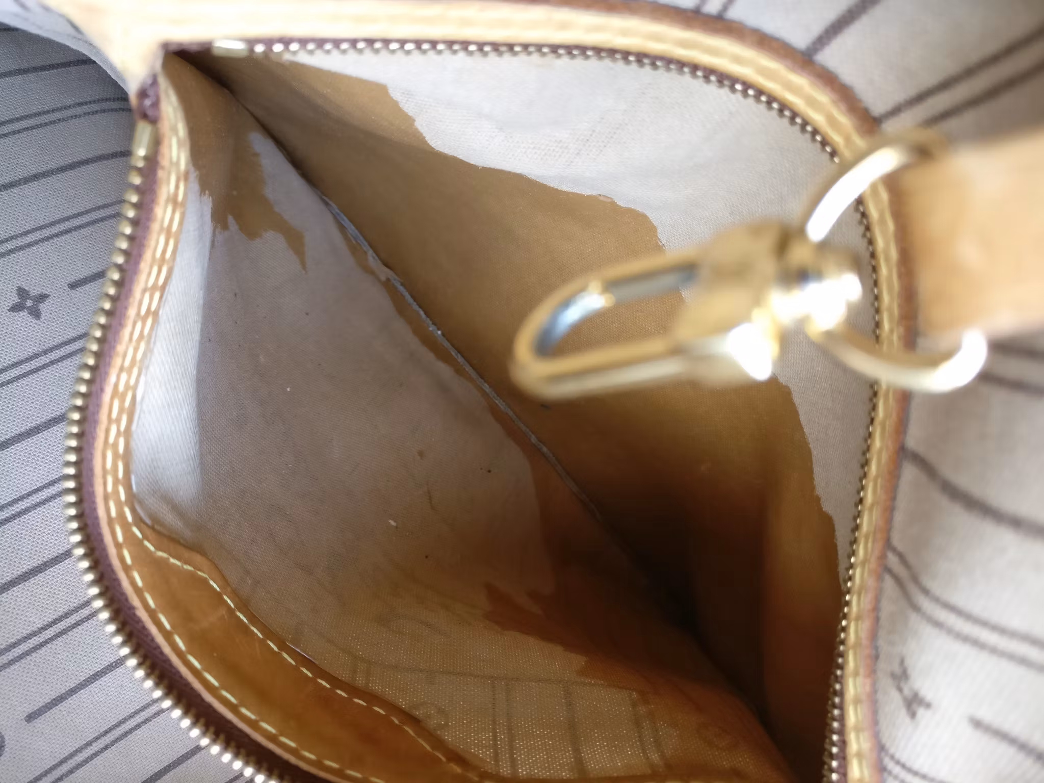 Louis Vuitton Neverfull MM