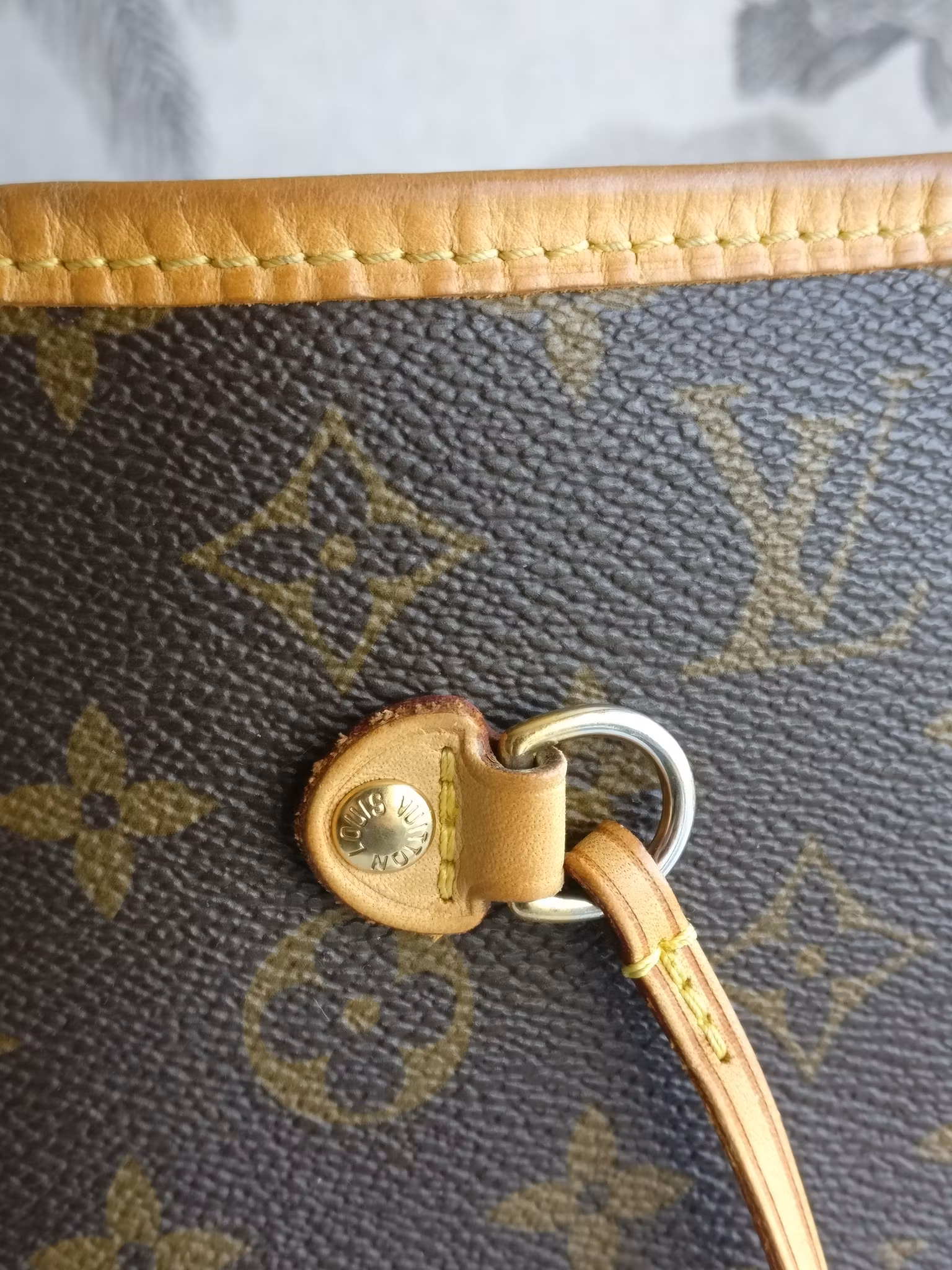 Louis Vuitton Neverfull MM