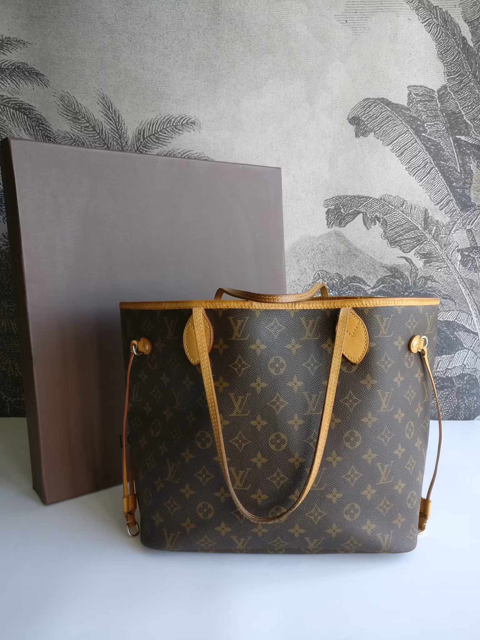 Louis Vuitton Neverfull MM