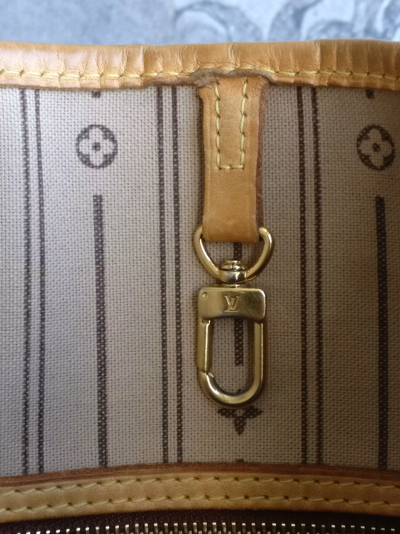 Louis Vuitton Neverfull MM