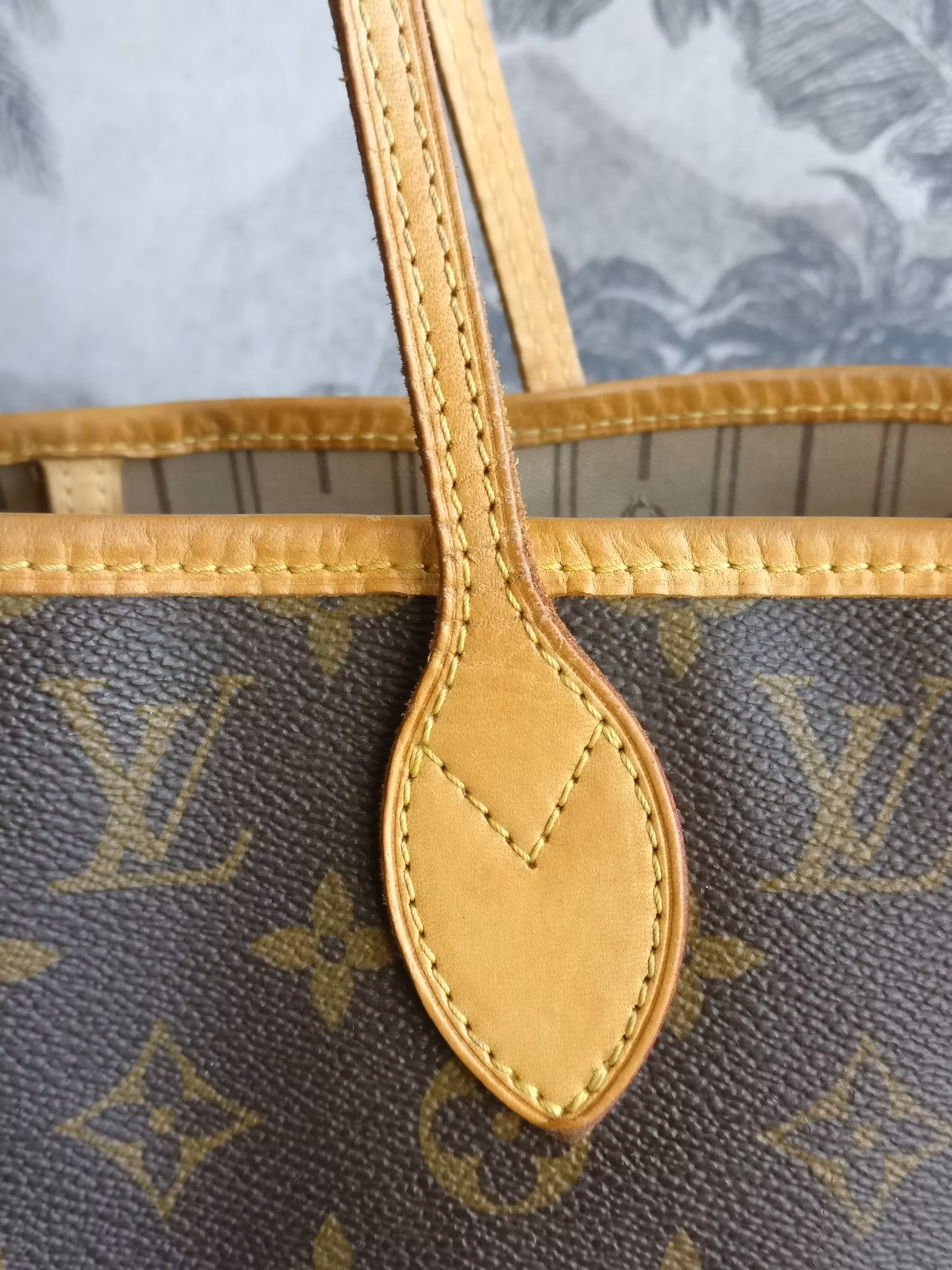 Louis Vuitton Neverfull MM