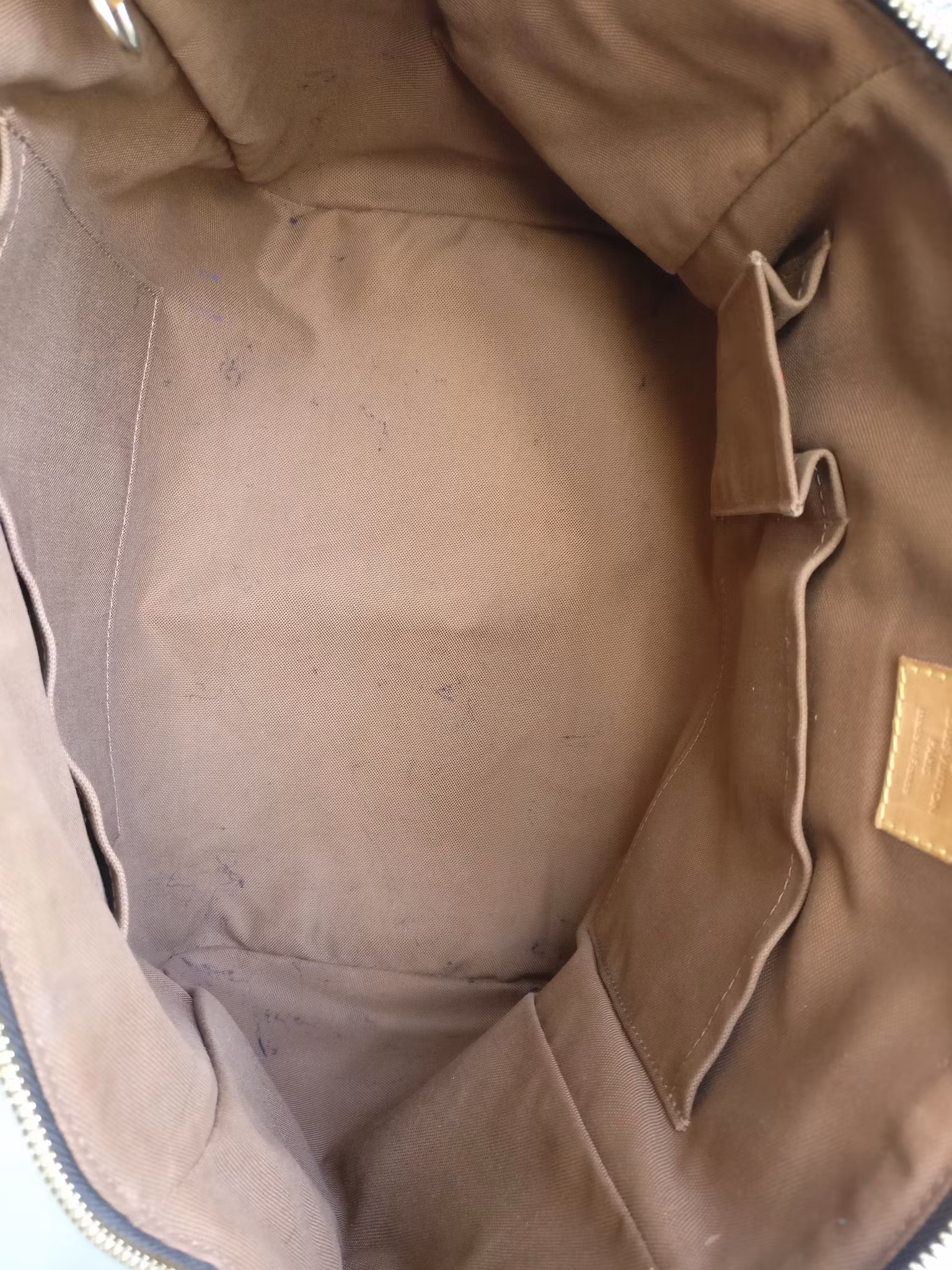 Louis Vuitton Tivoli GM