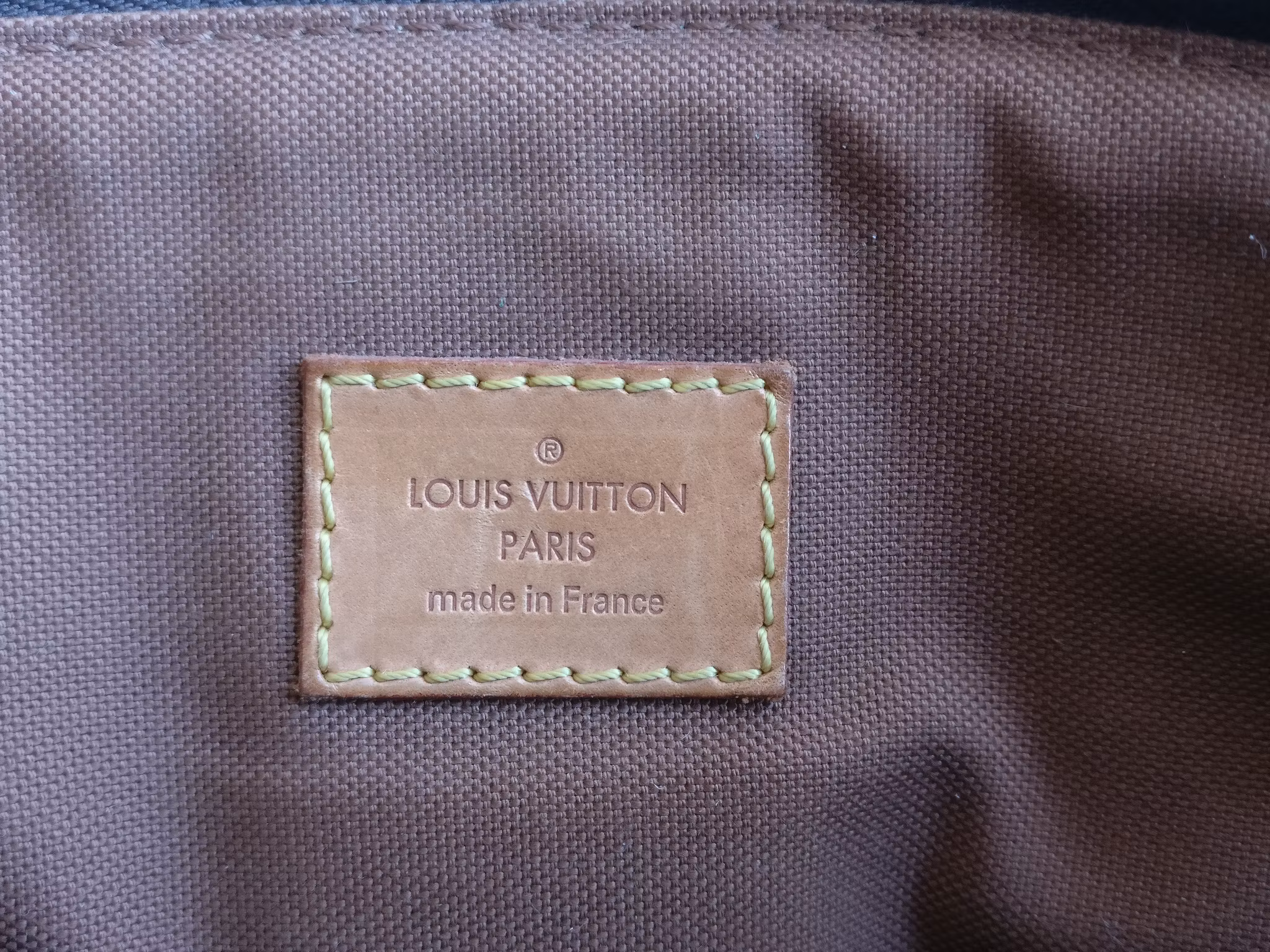 Louis Vuitton Tivoli GM