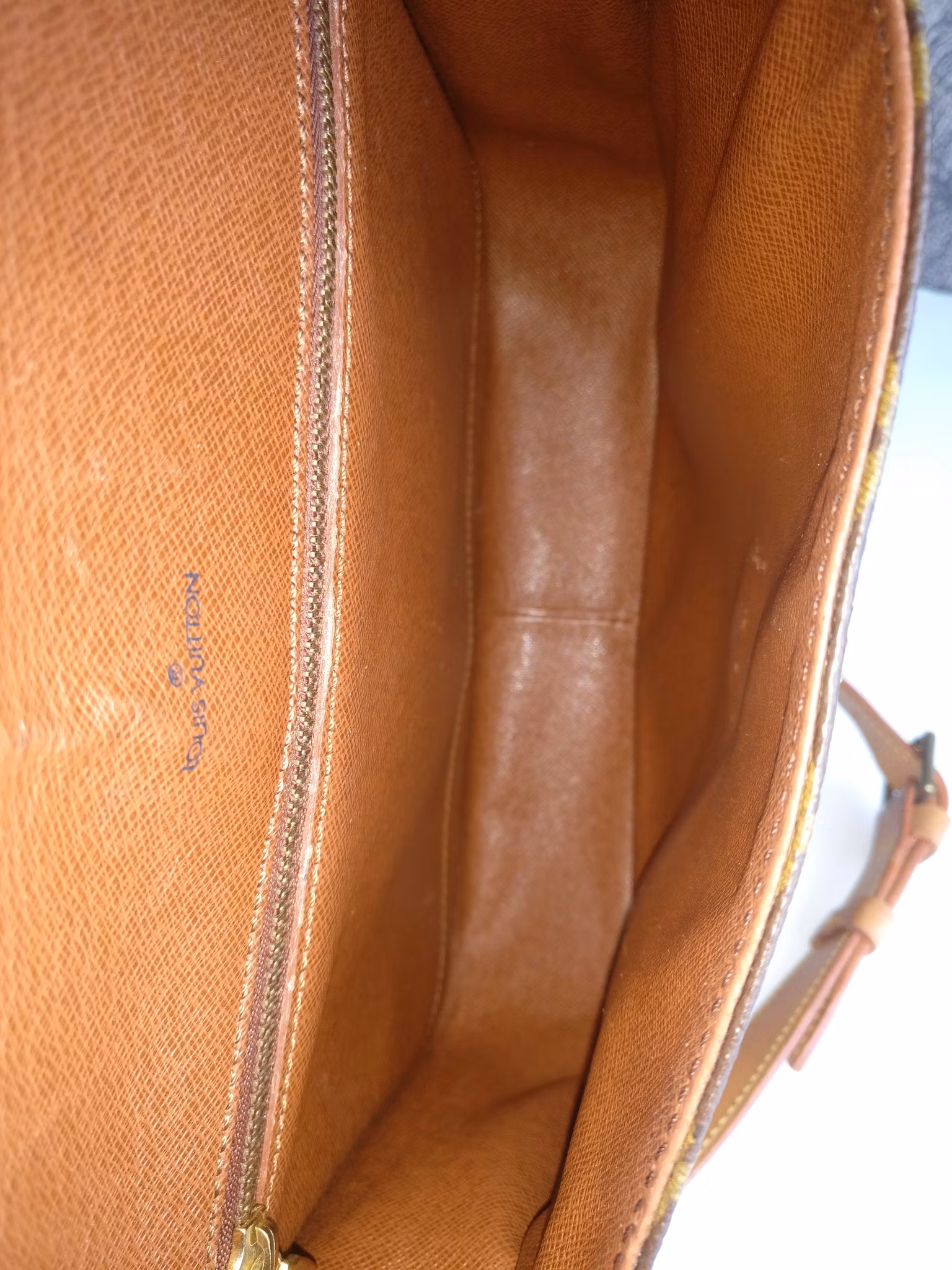 Louis Vuitton St Cloud GM