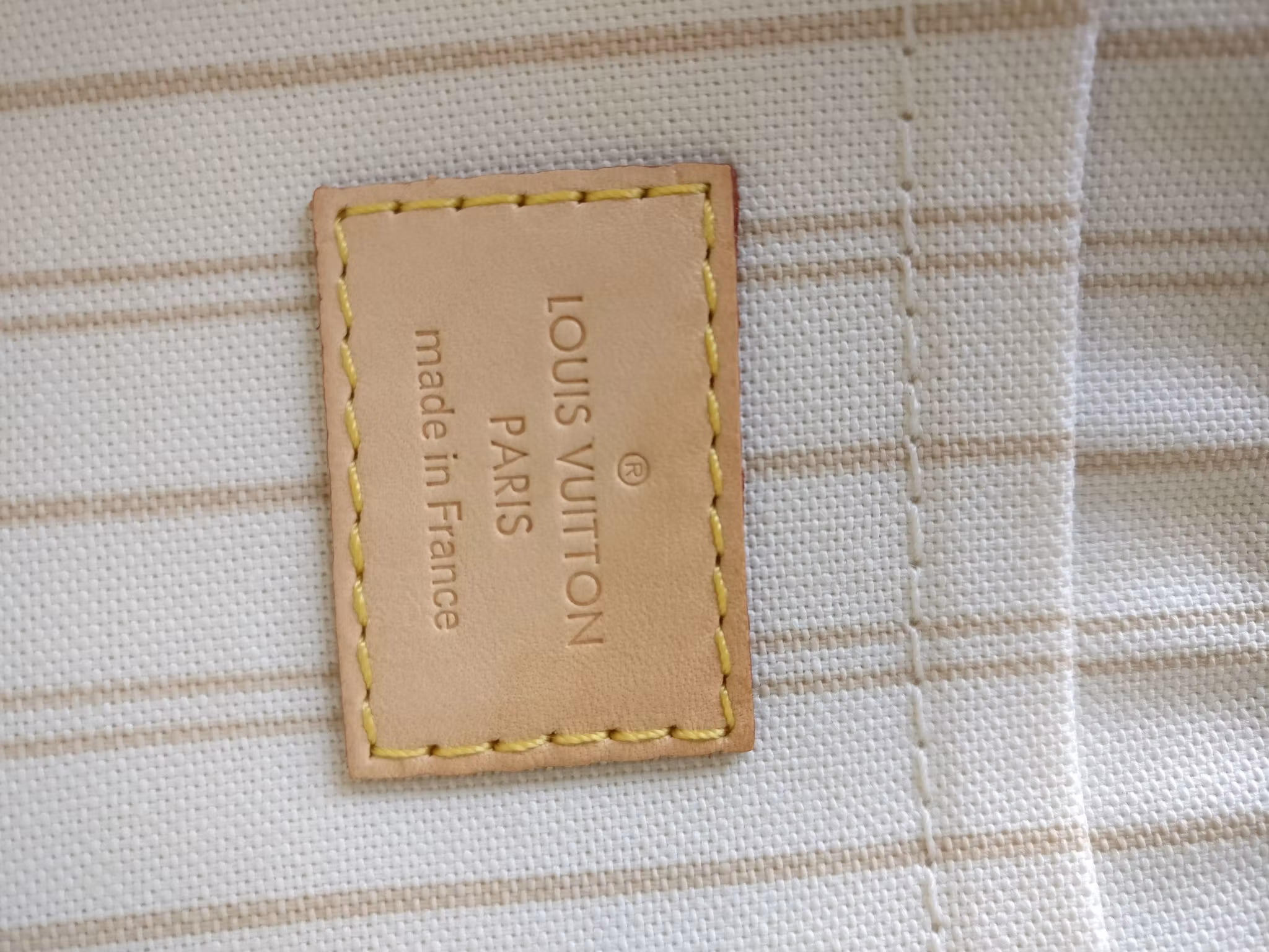 Louis Vuitton Neverfull MM/GM pochette