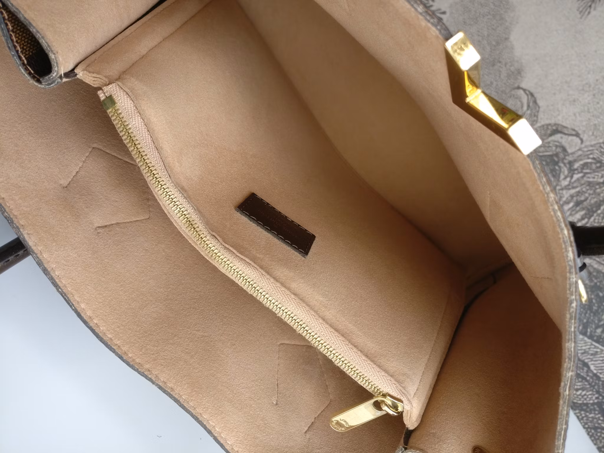Louis Vuitton Kensington damier ebene
