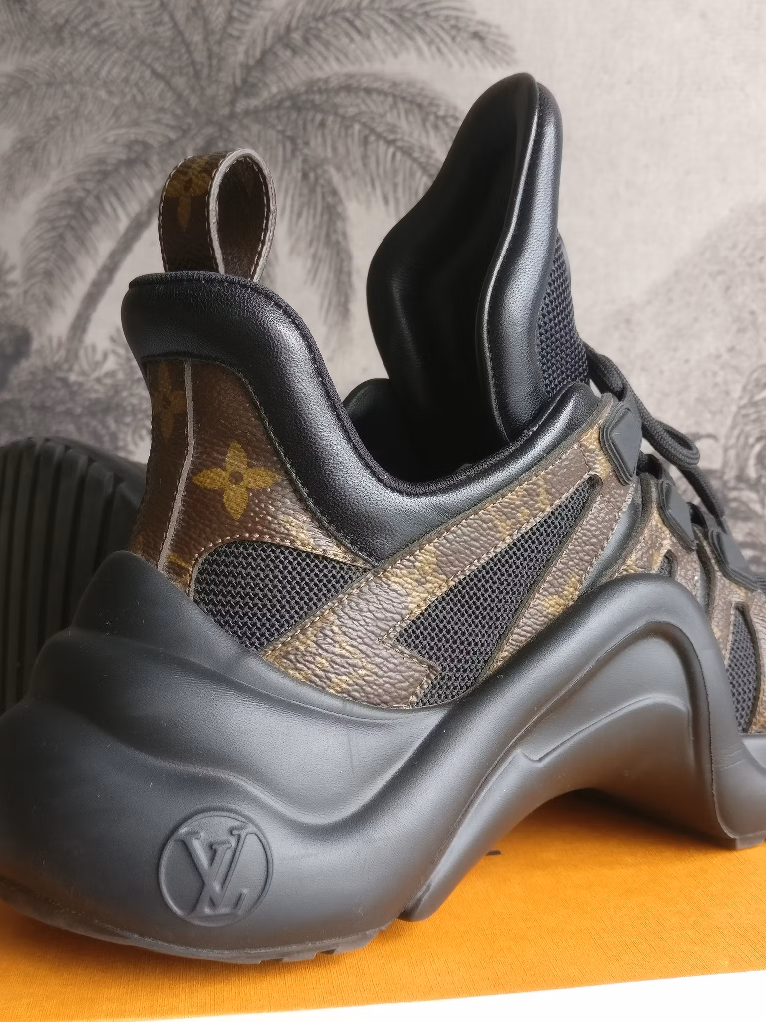 Louis Vuitton Archlight trainer