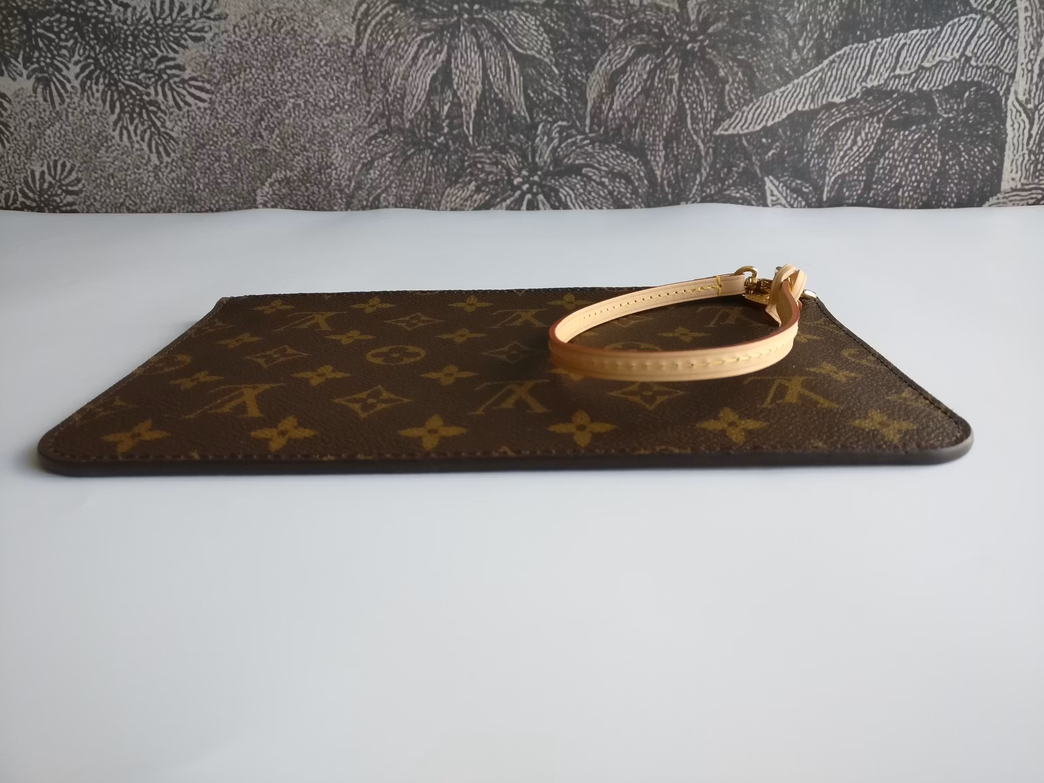 Louis Vuitton Neverfull MM/GM pochette