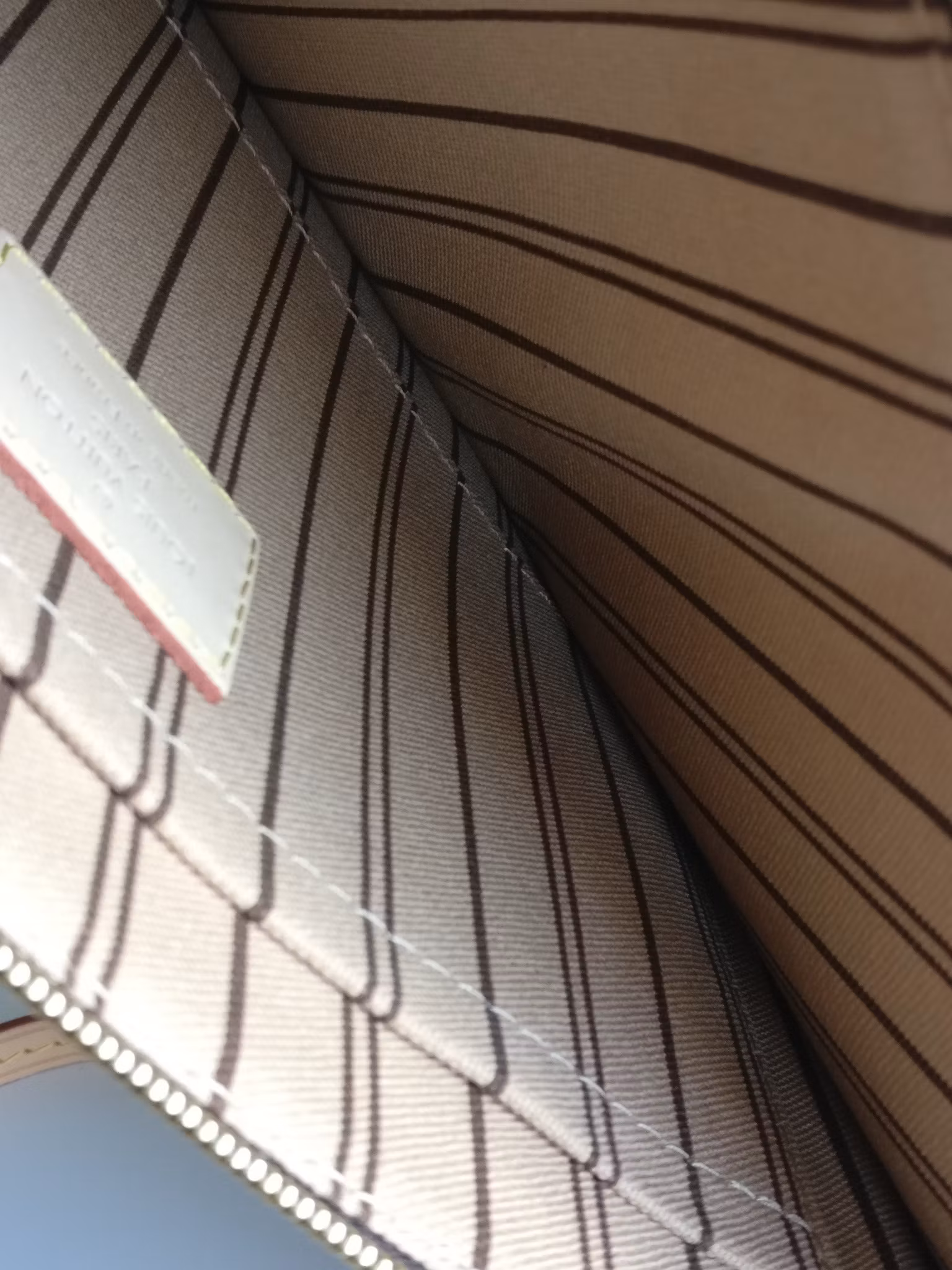 Louis Vuitton Neverfull MM/GM pochette