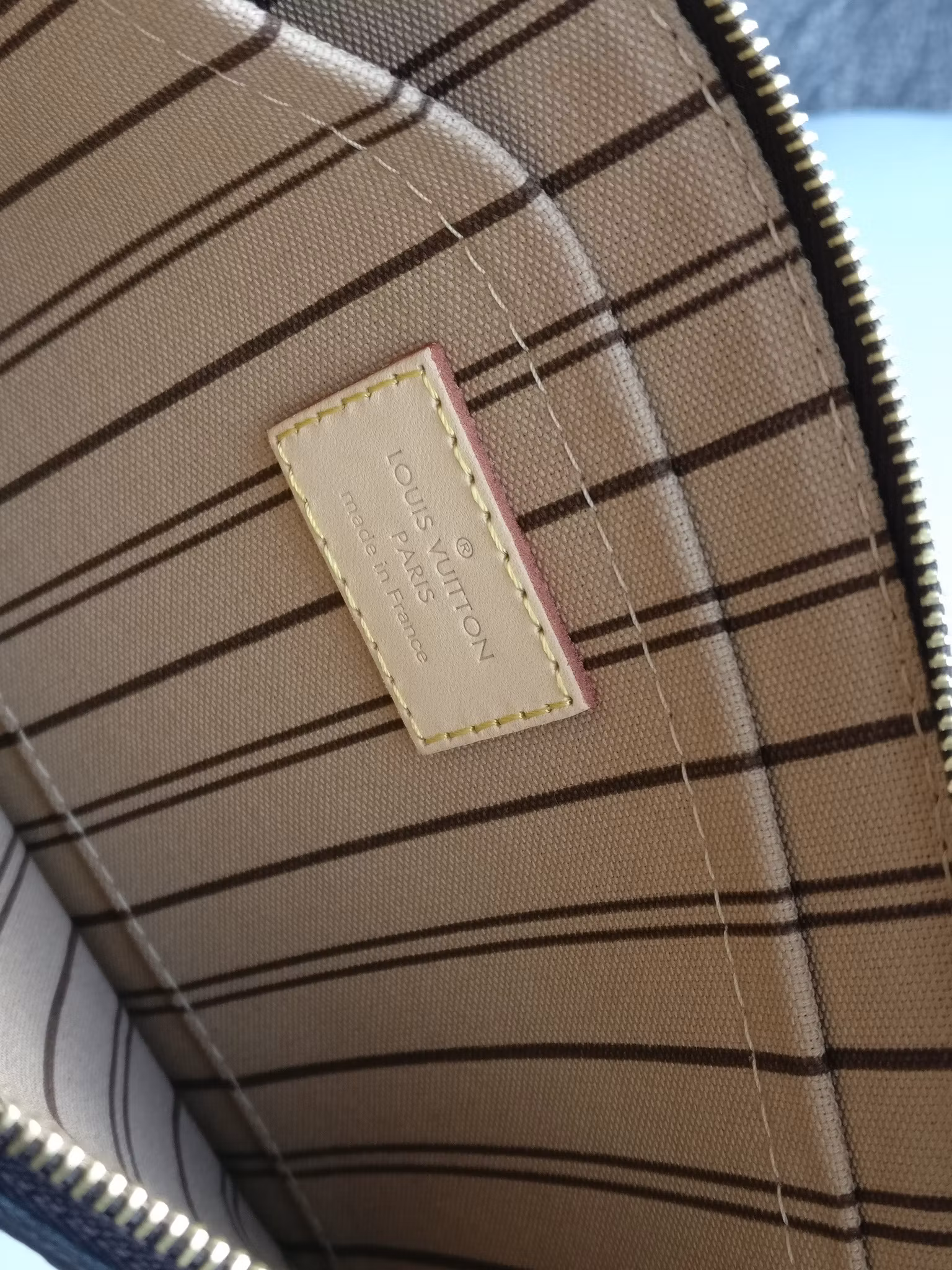 Louis Vuitton Neverfull MM/GM pochette