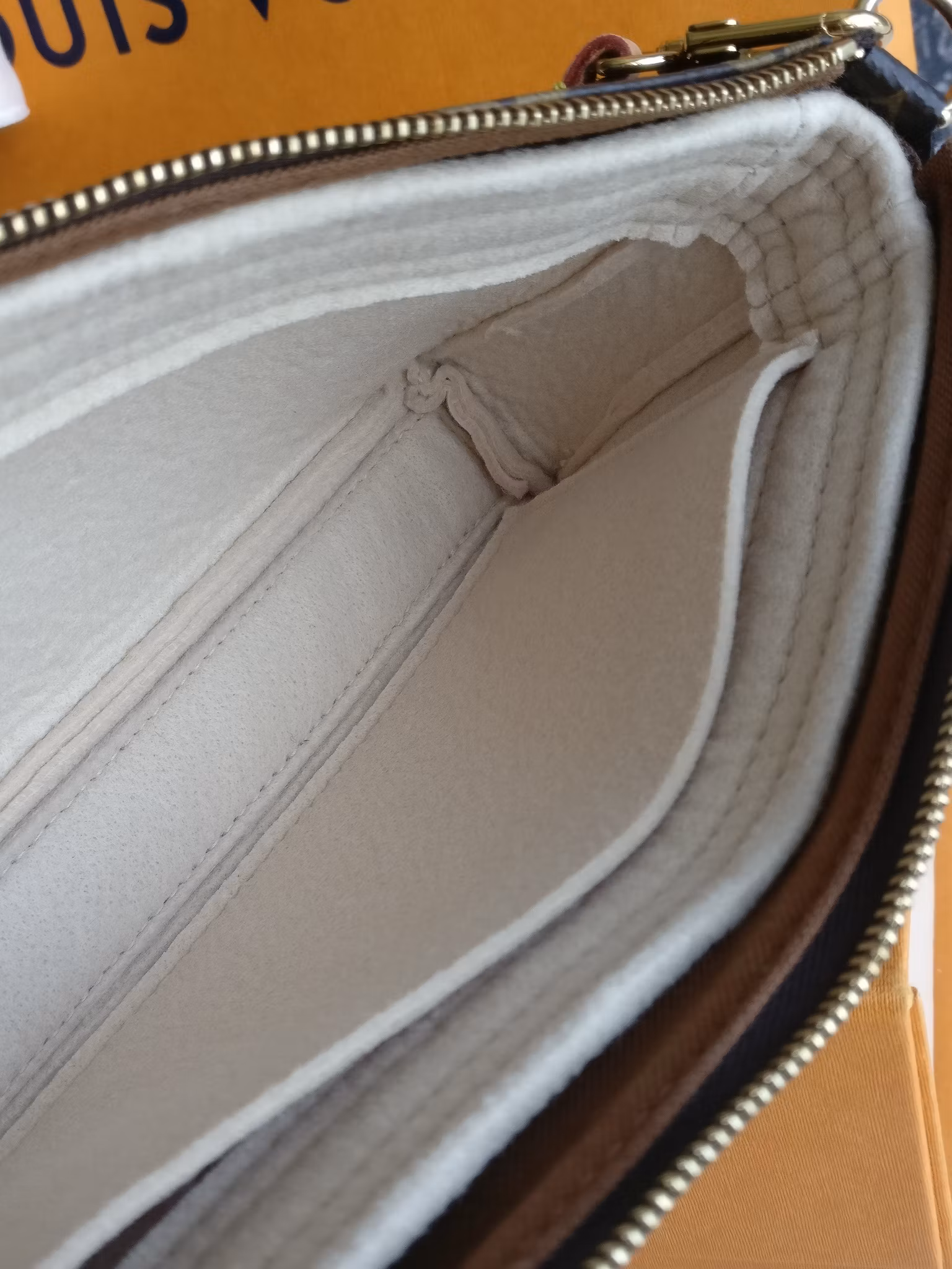 Louis Vuitton Pochette Accessoires