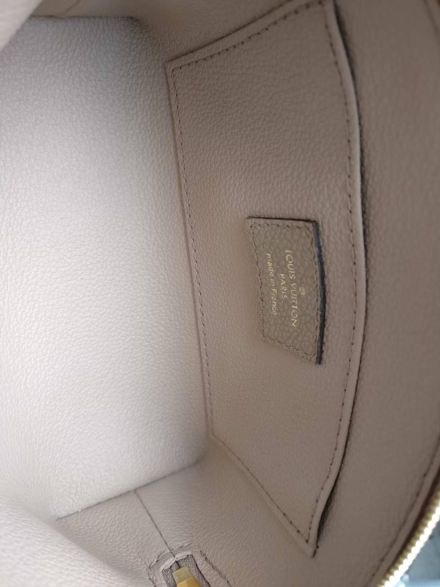 Louis Vuitton Pochette Cosmetique PM