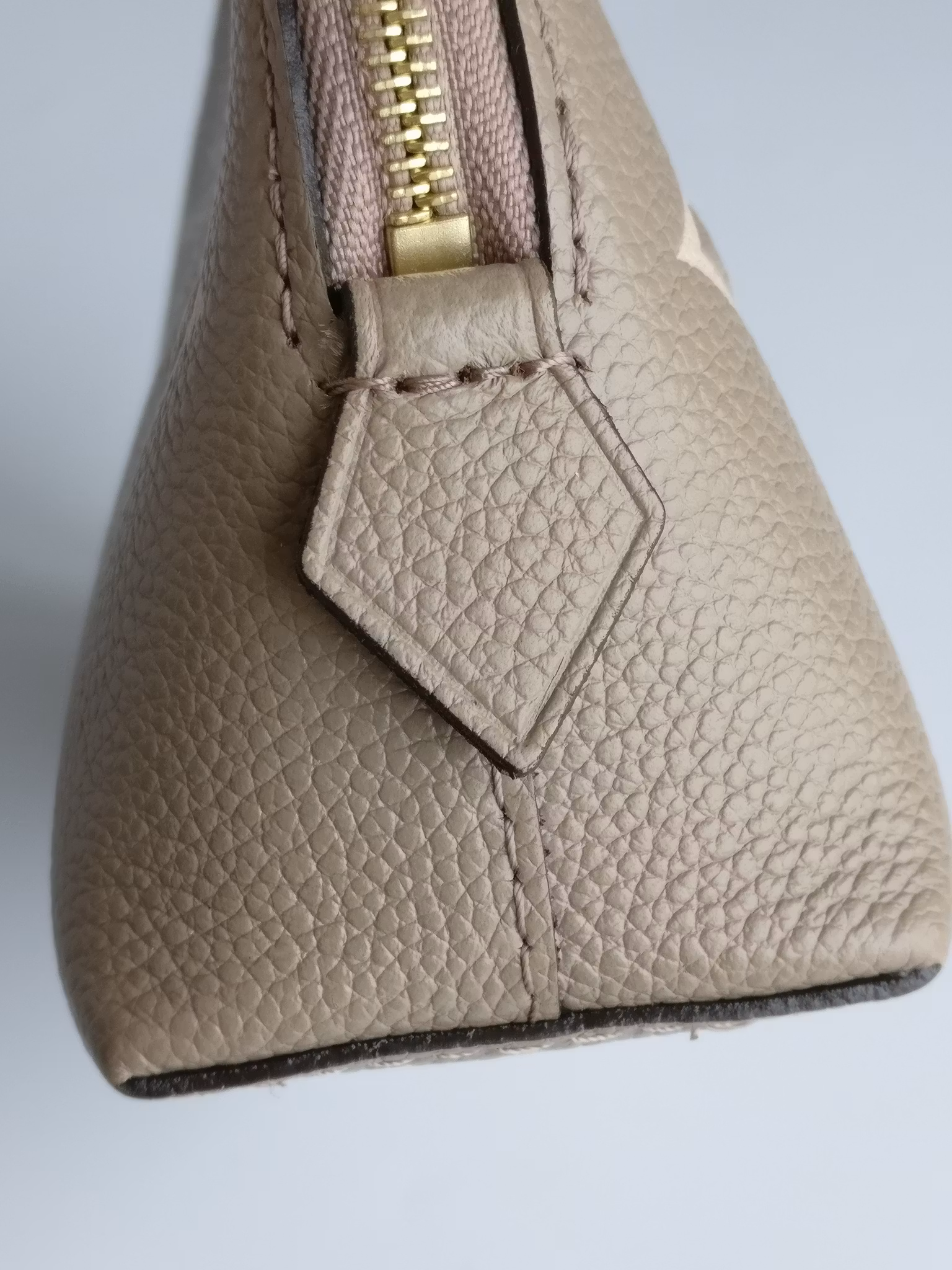 Louis Vuitton Pochette Cosmetique PM