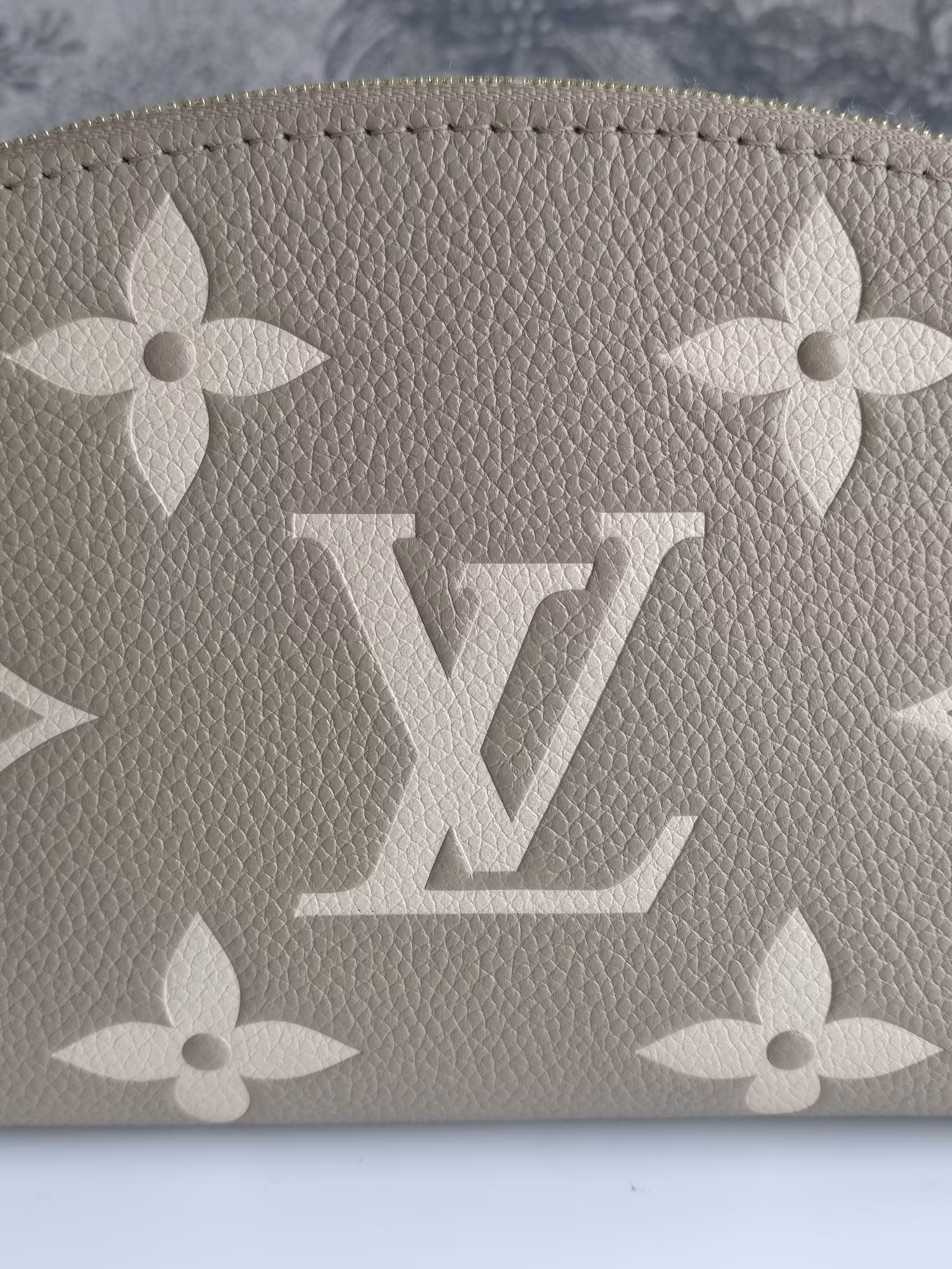 Louis Vuitton Pochette Cosmetique PM