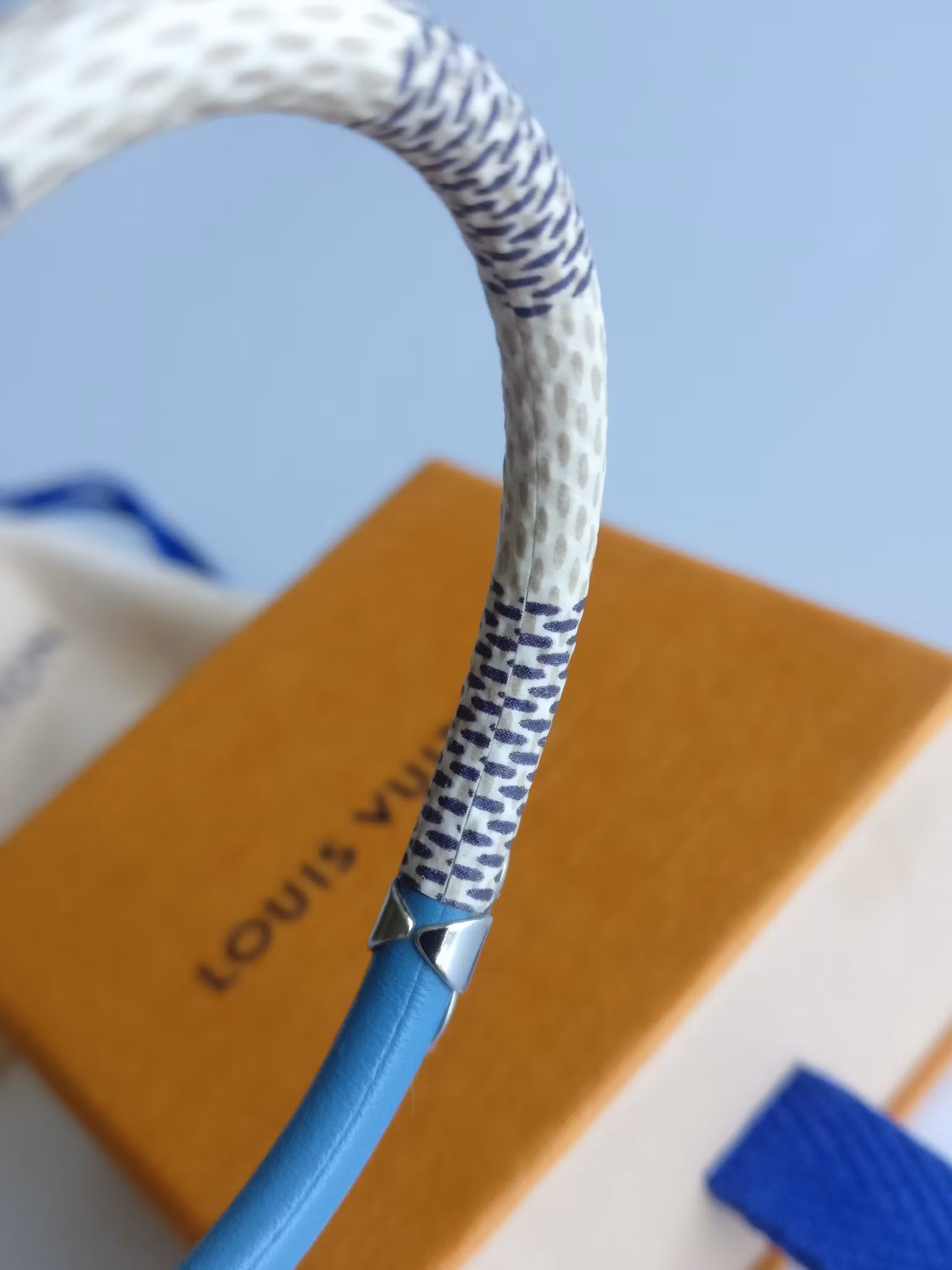Louis Vuitton Daily Confidential Bracelet damier azur