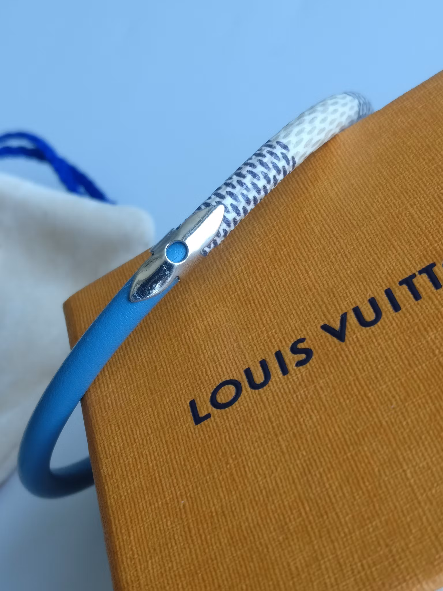 Louis Vuitton Daily Confidential Bracelet damier azur