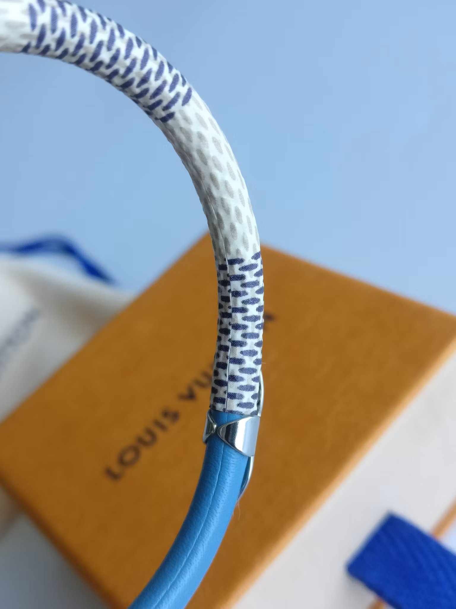 Louis Vuitton Daily Confidential Bracelet damier azur