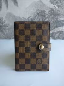 Louis Vuitton Small ring Agenda cover