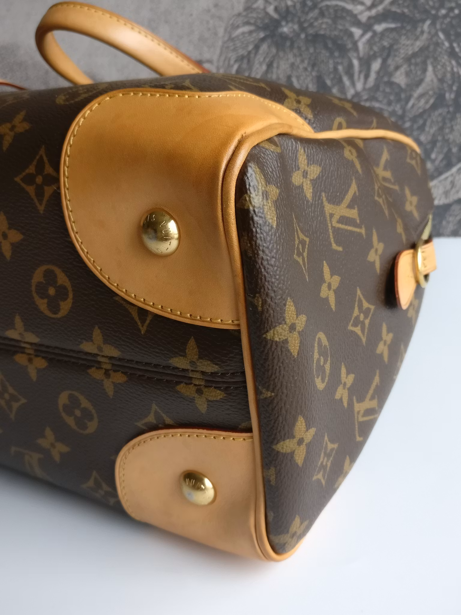 Louis Vuitton Retiro 2 Way