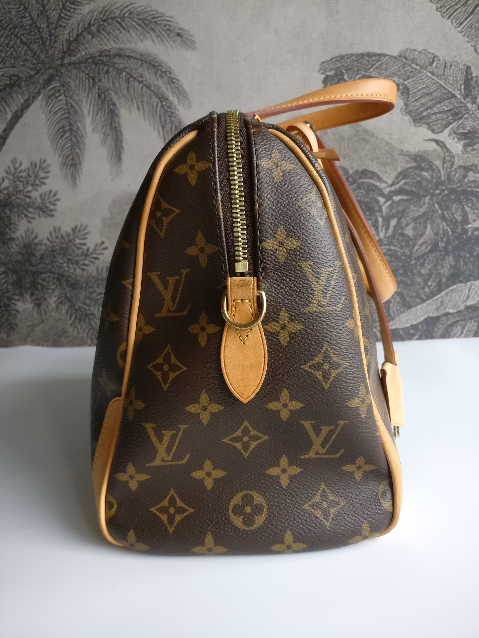 Louis Vuitton Retiro 2 Way