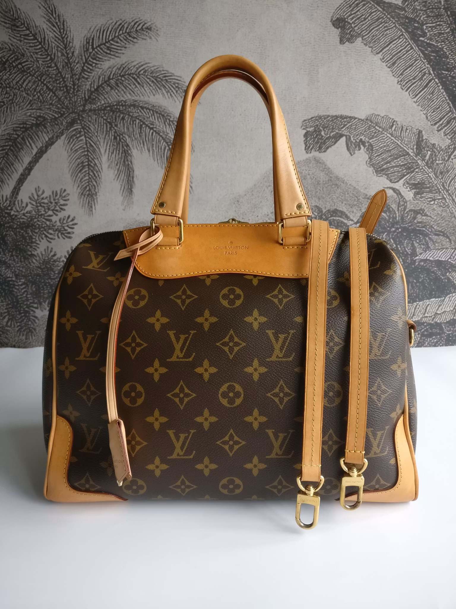 Louis Vuitton Retiro 2 Way