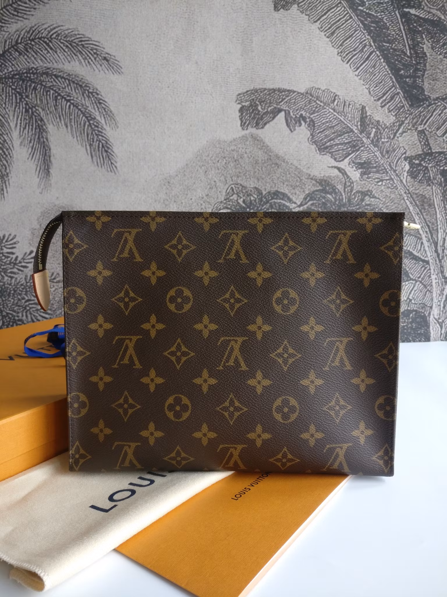 Louis Vuitton Toiletry Pouch 26