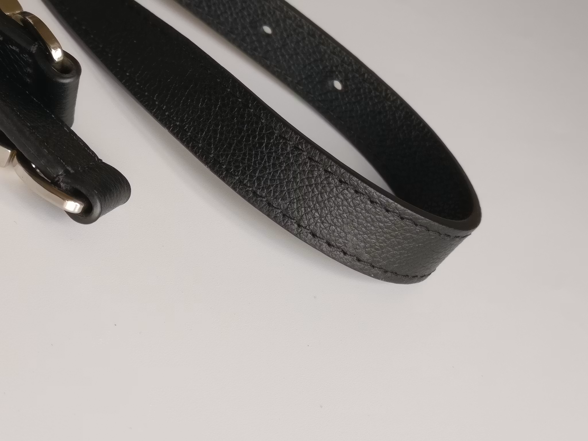 Louis Vuitton LockMe II Noir