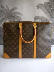 Louis Vuitton Porte Documents