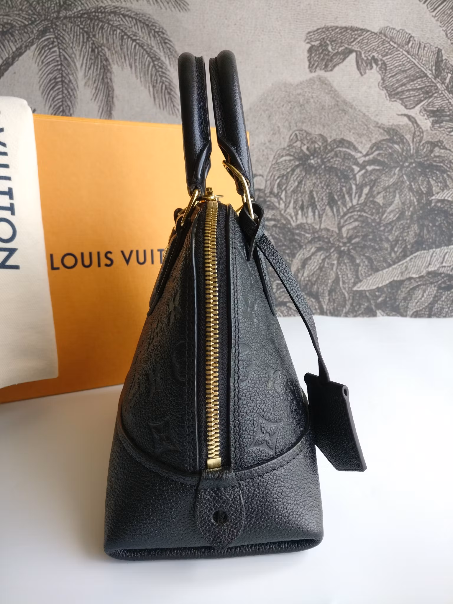 Louis Vuitton Neo Alma BB empreinte