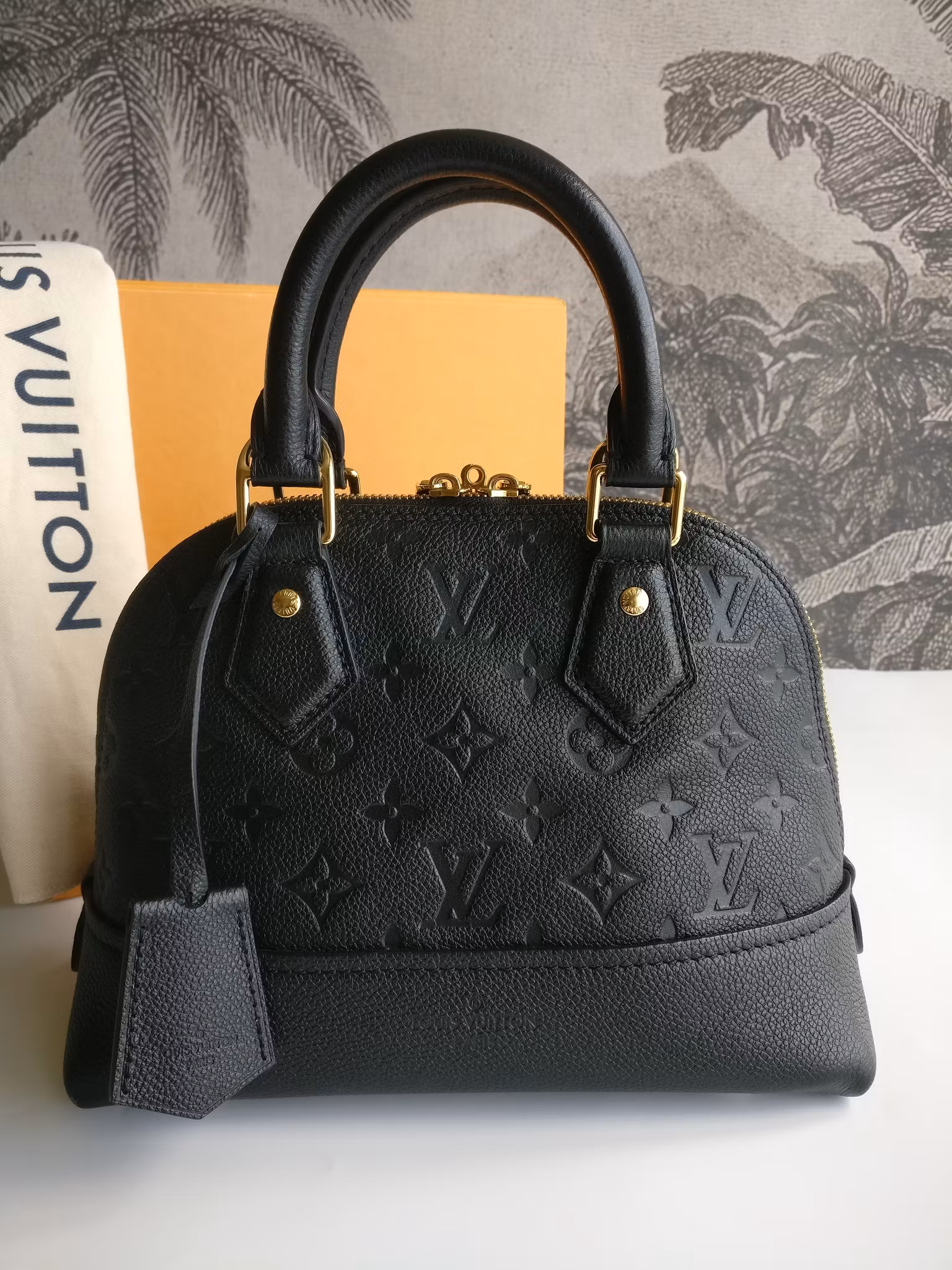 Louis Vuitton Neo Alma BB empreinte
