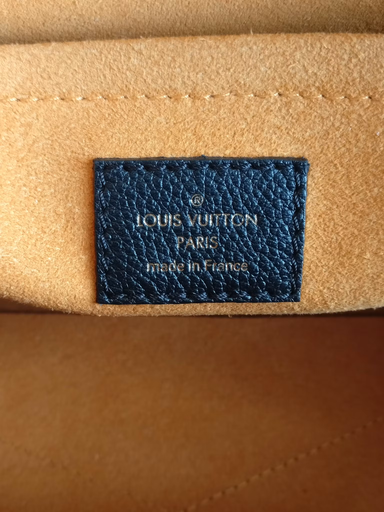 Louis Vuitton Neo Alma BB empreinte