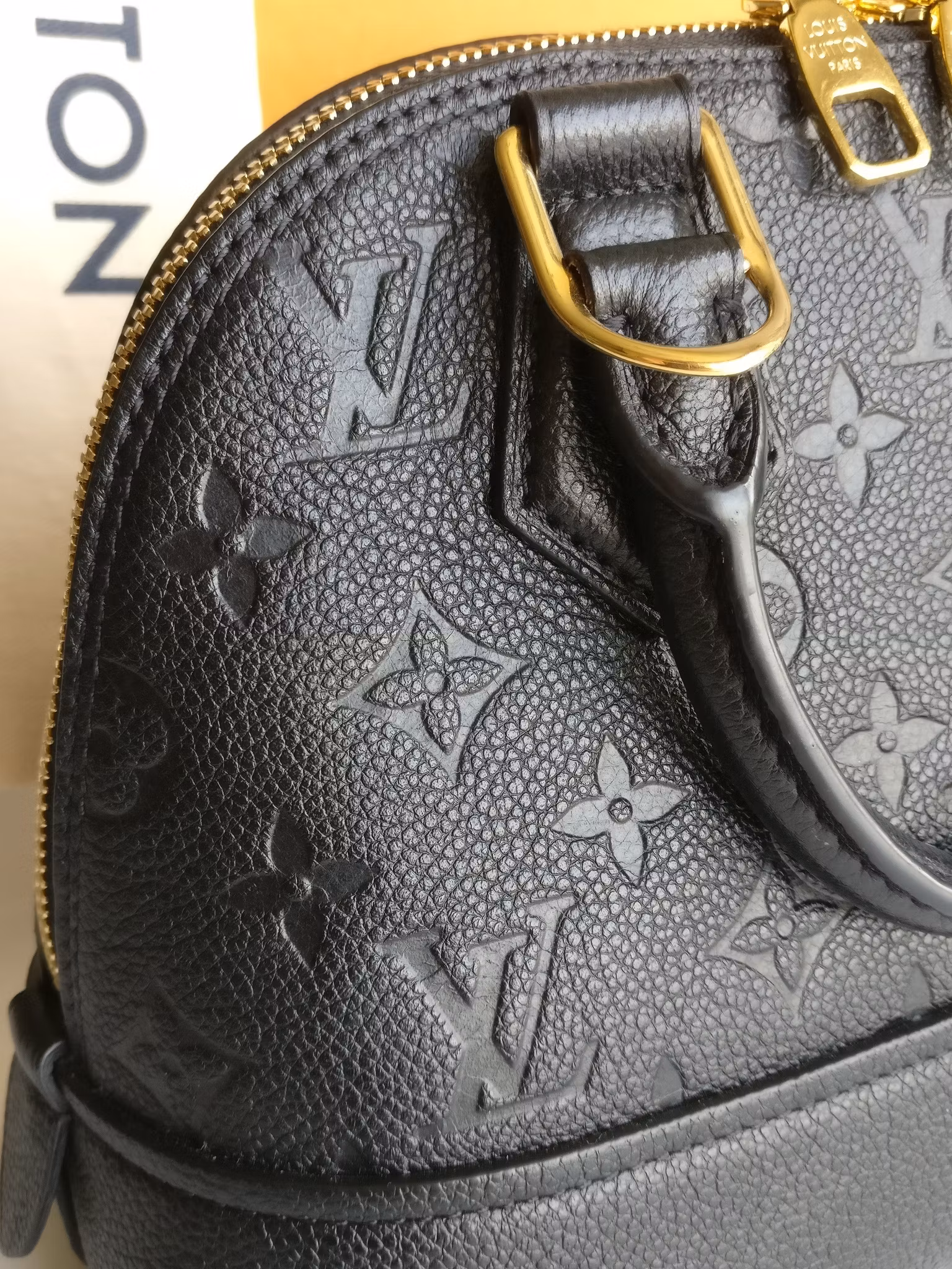 Louis Vuitton Neo Alma BB empreinte