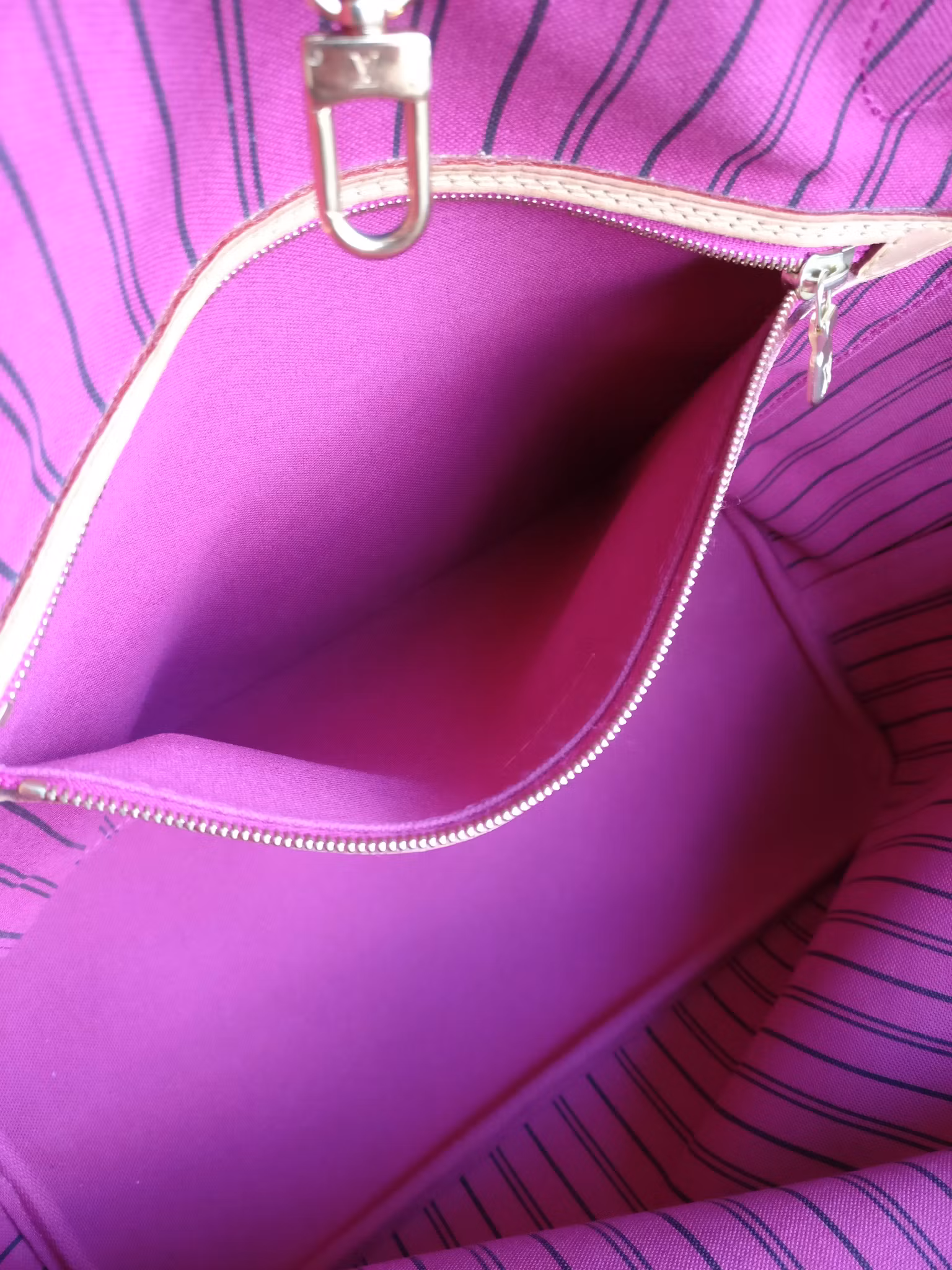 Louis Vuitton Neverfull MM
