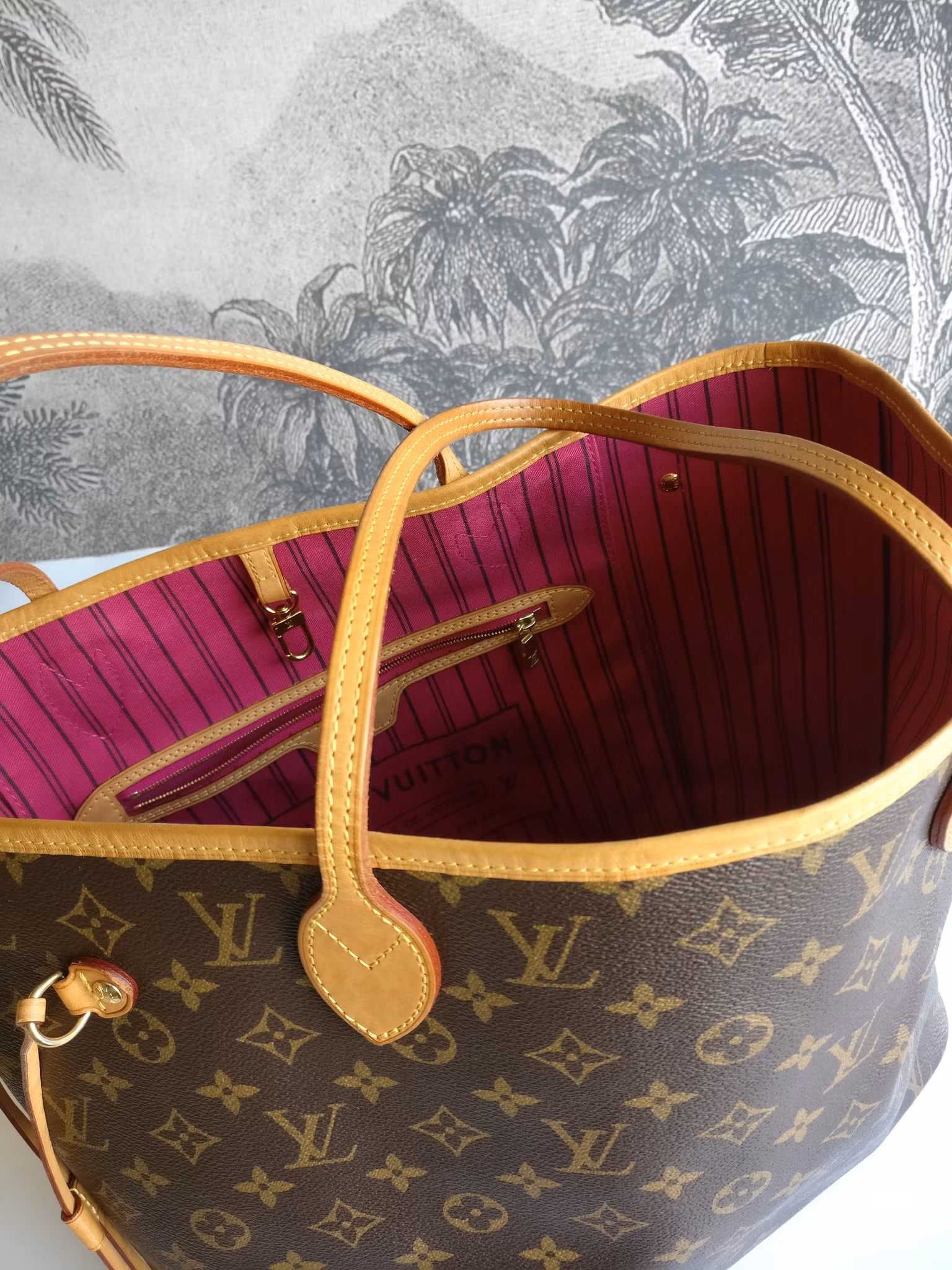 Louis Vuitton Neverfull MM