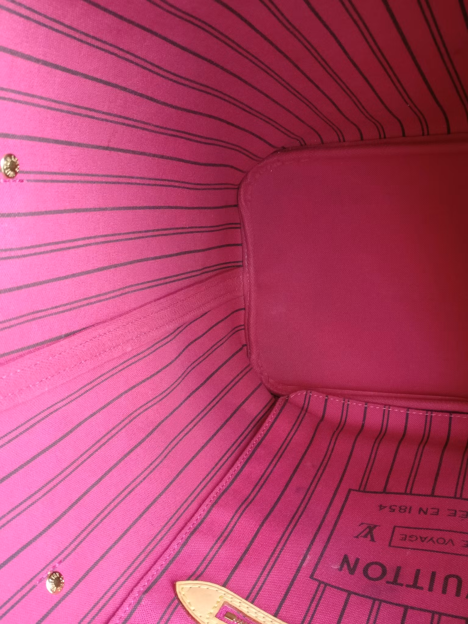 Louis Vuitton Neverfull MM