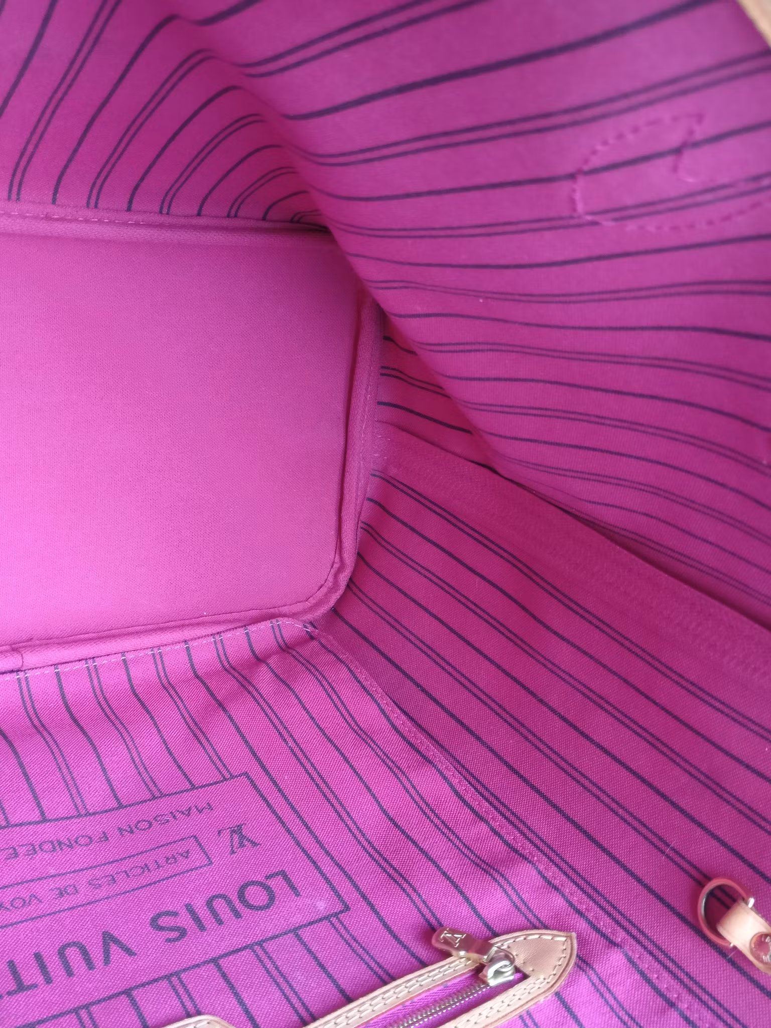 Louis Vuitton Neverfull MM
