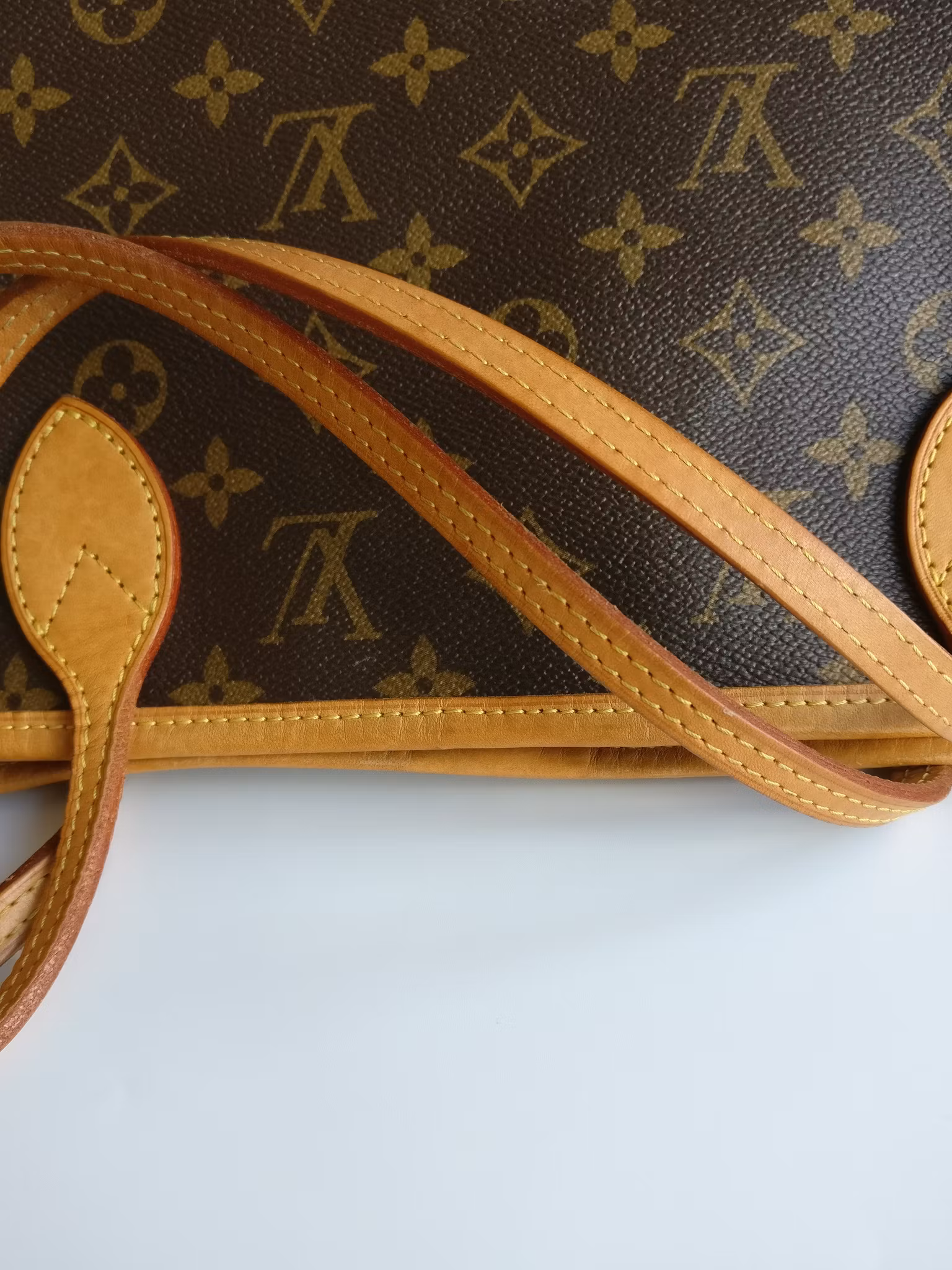 Louis Vuitton Neverfull MM