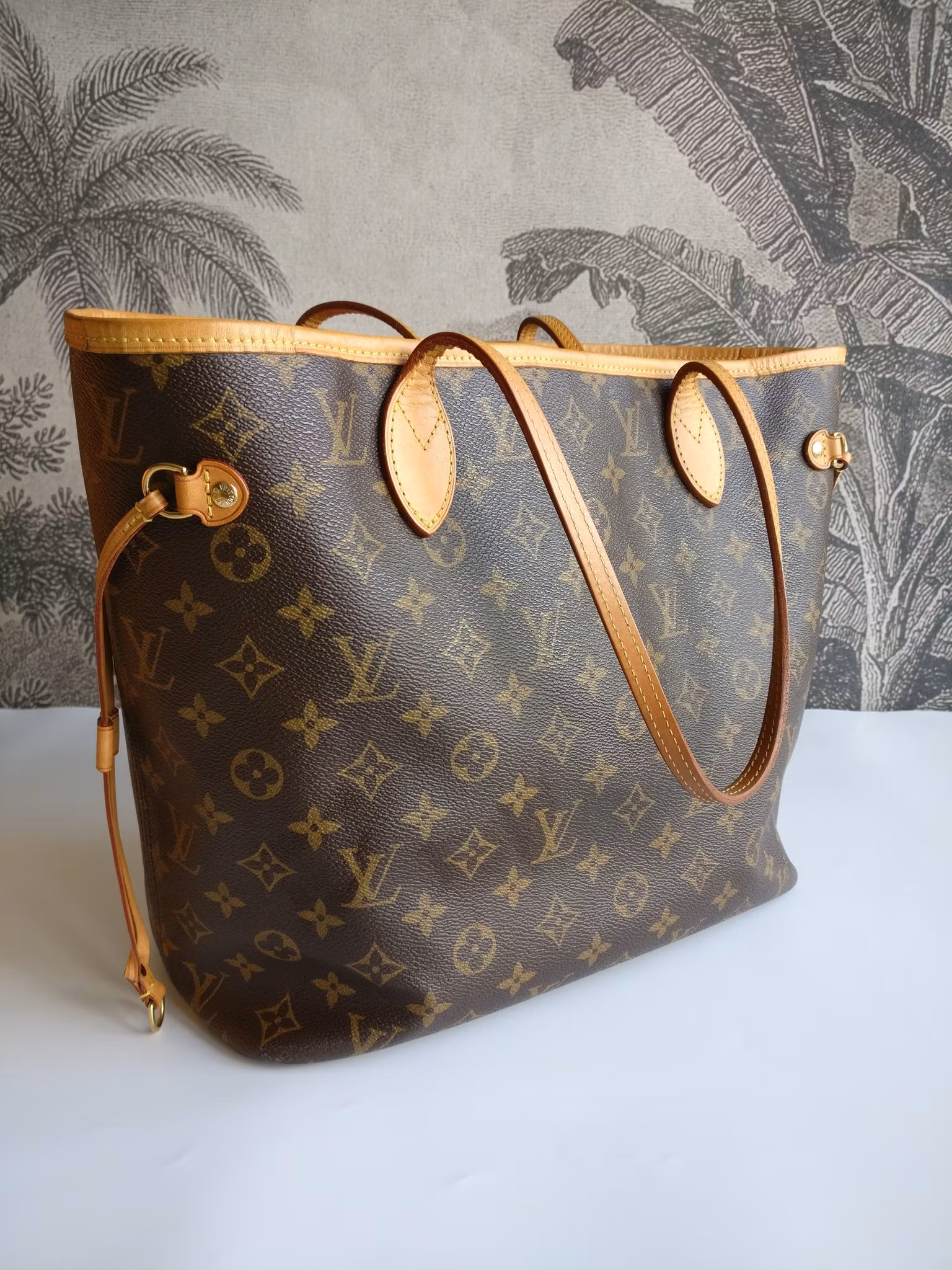 Louis Vuitton Neverfull MM