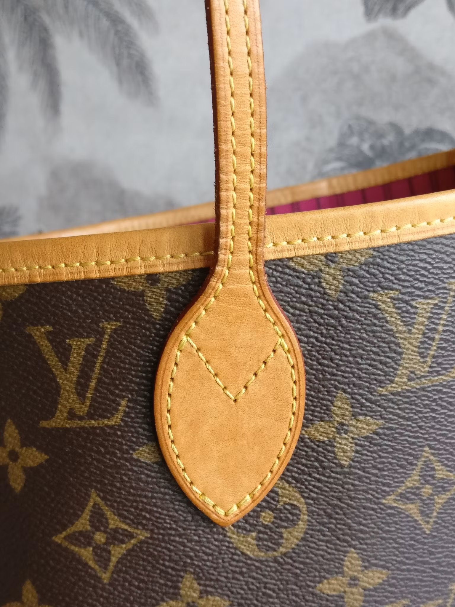 Louis Vuitton Neverfull MM