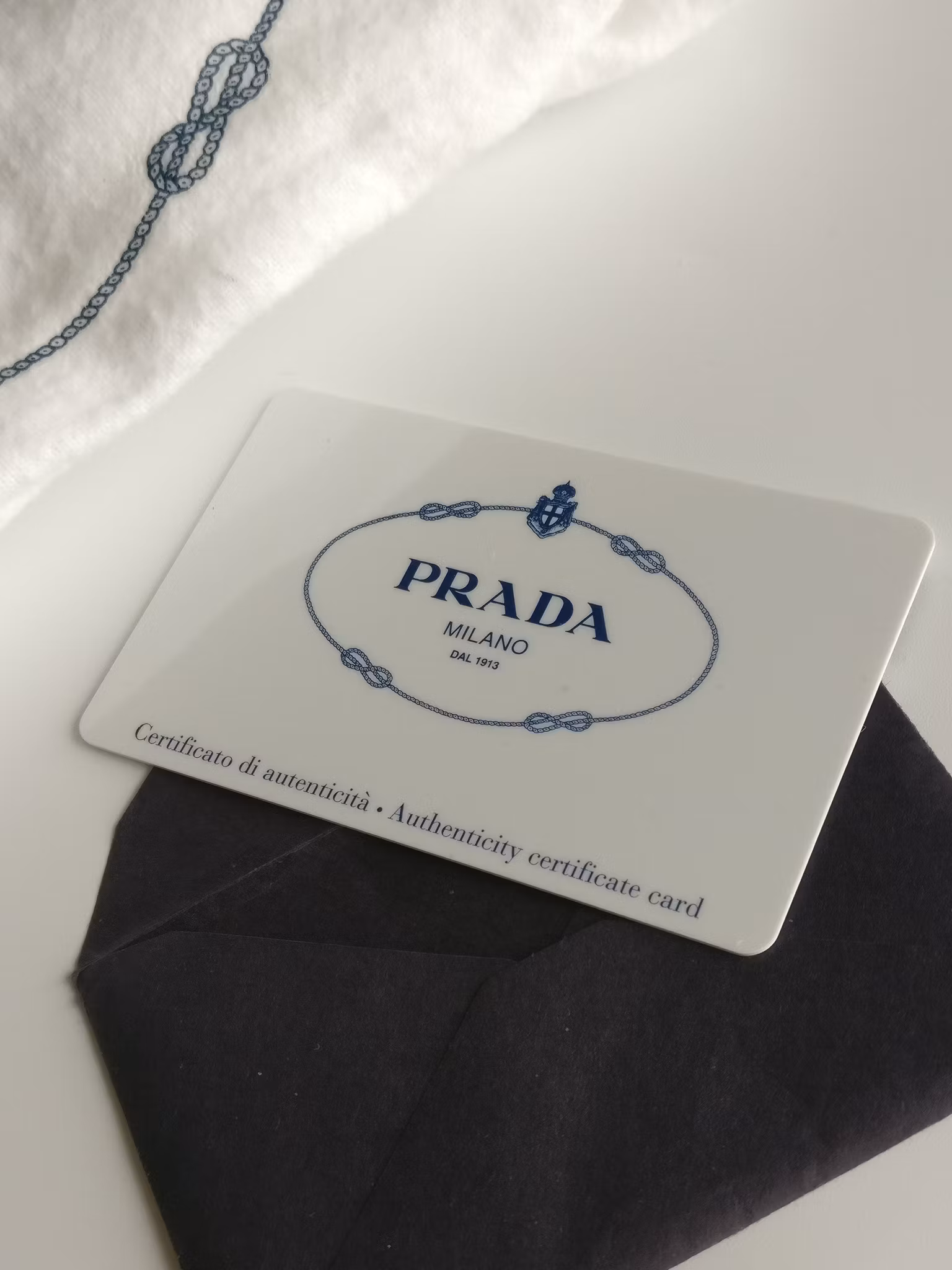 Prada Saffiano Lux Promenade Vernice Alma 25 small