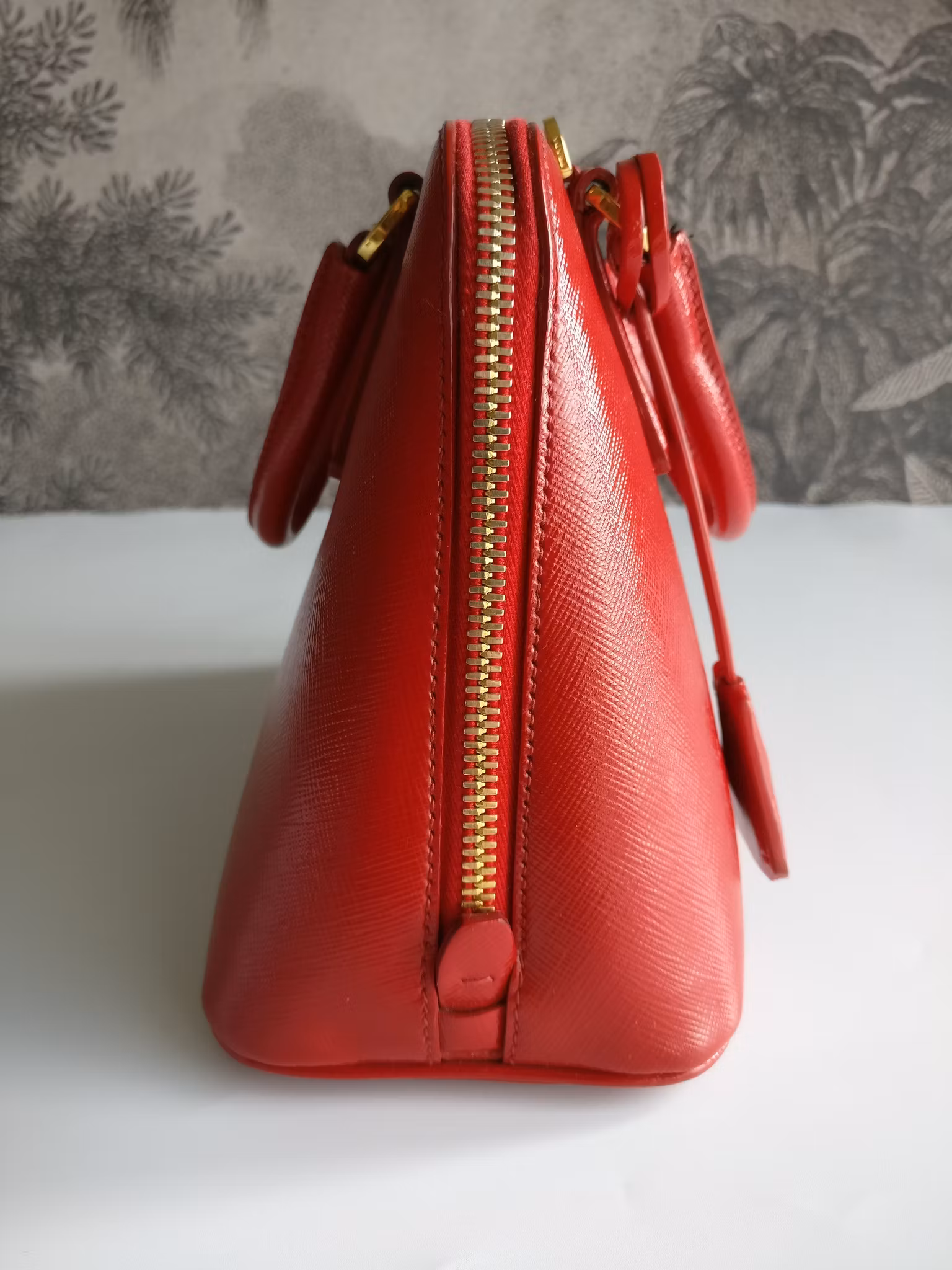 Prada Saffiano Lux Promenade Vernice Alma 25 small