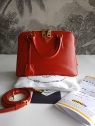 Prada Saffiano Lux Promenade Vernice Alma 25 small