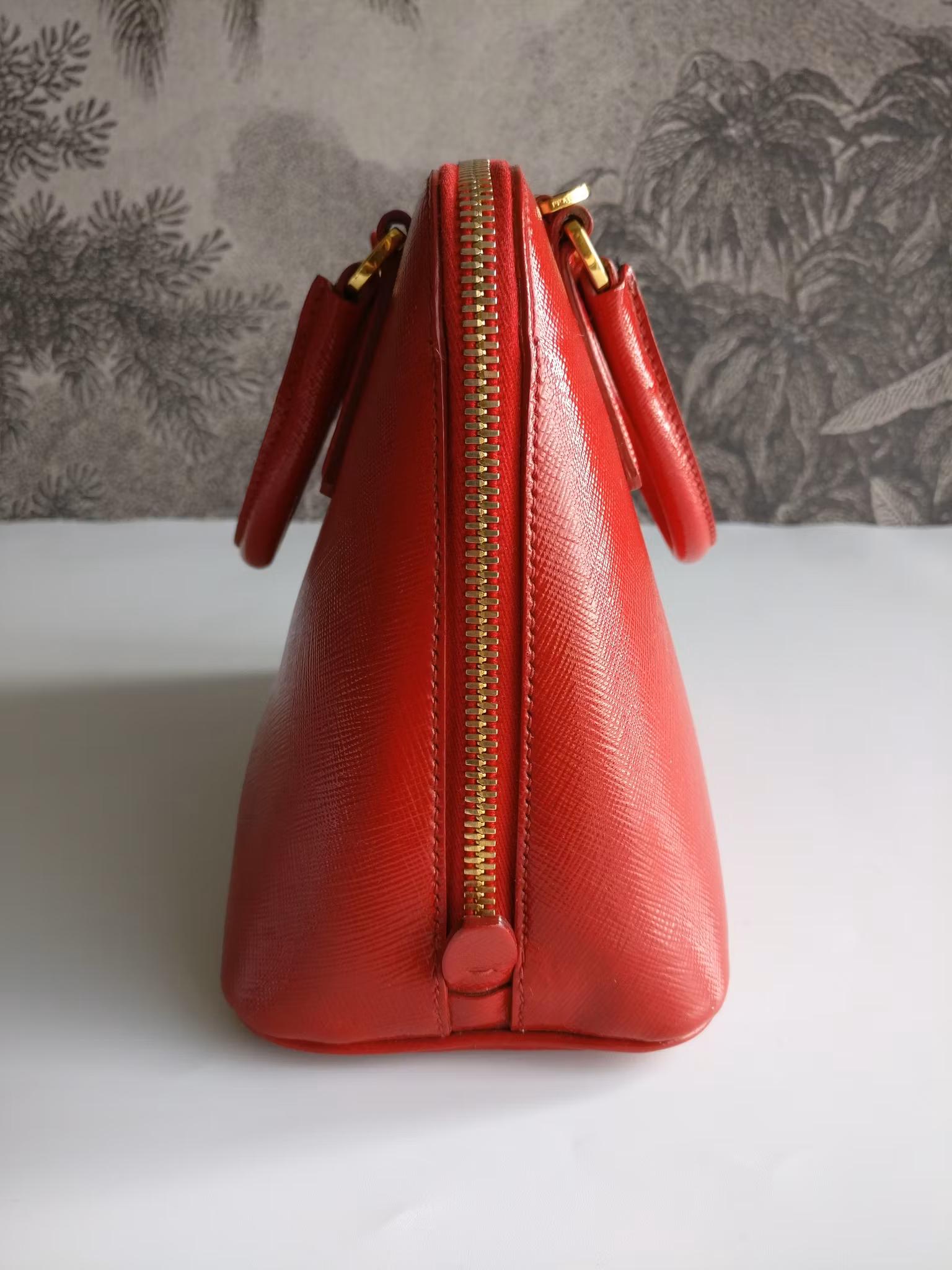 Prada Saffiano Lux Promenade Vernice Alma 25 small