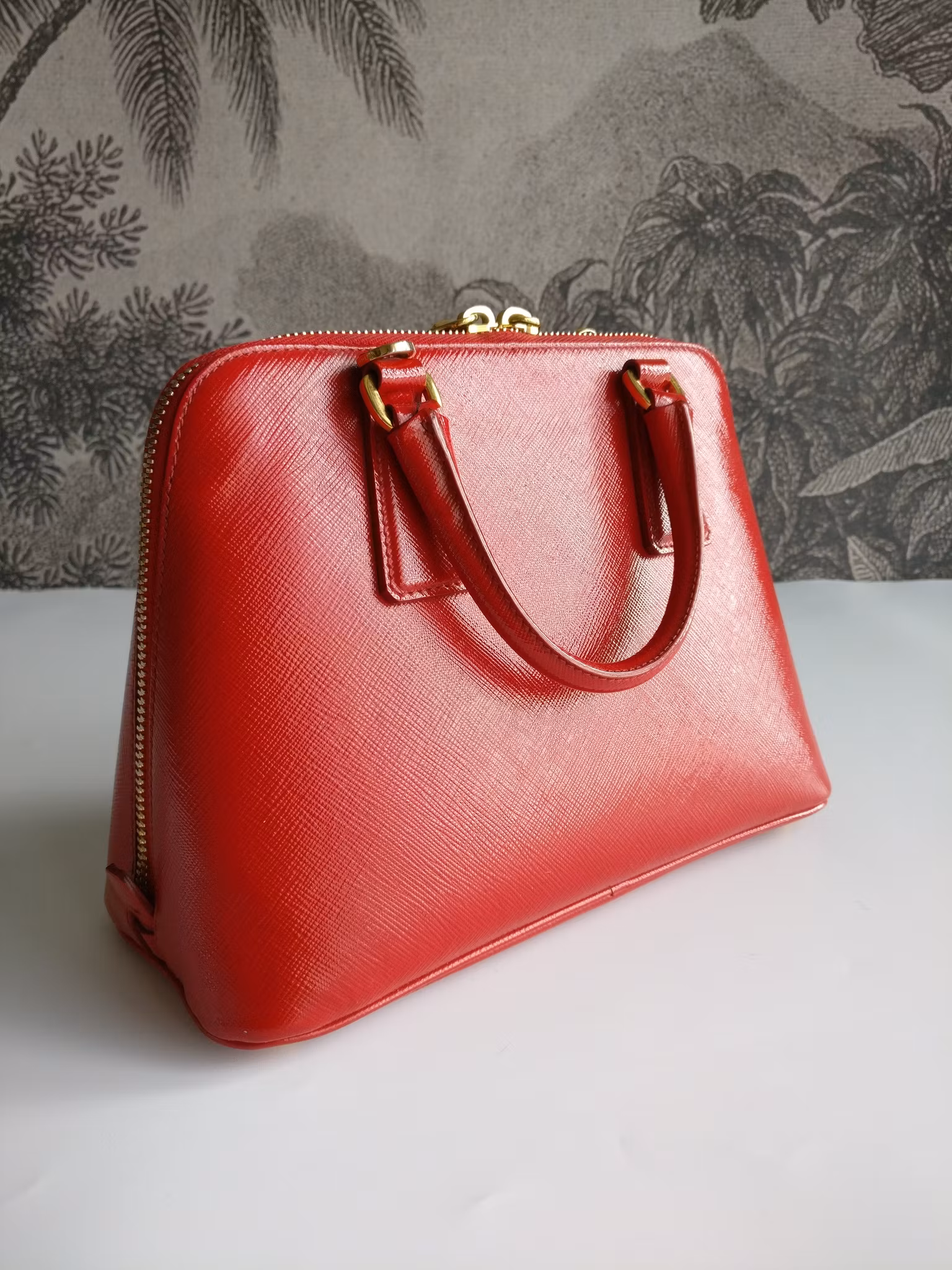 Prada Saffiano Lux Promenade Vernice Alma 25 small