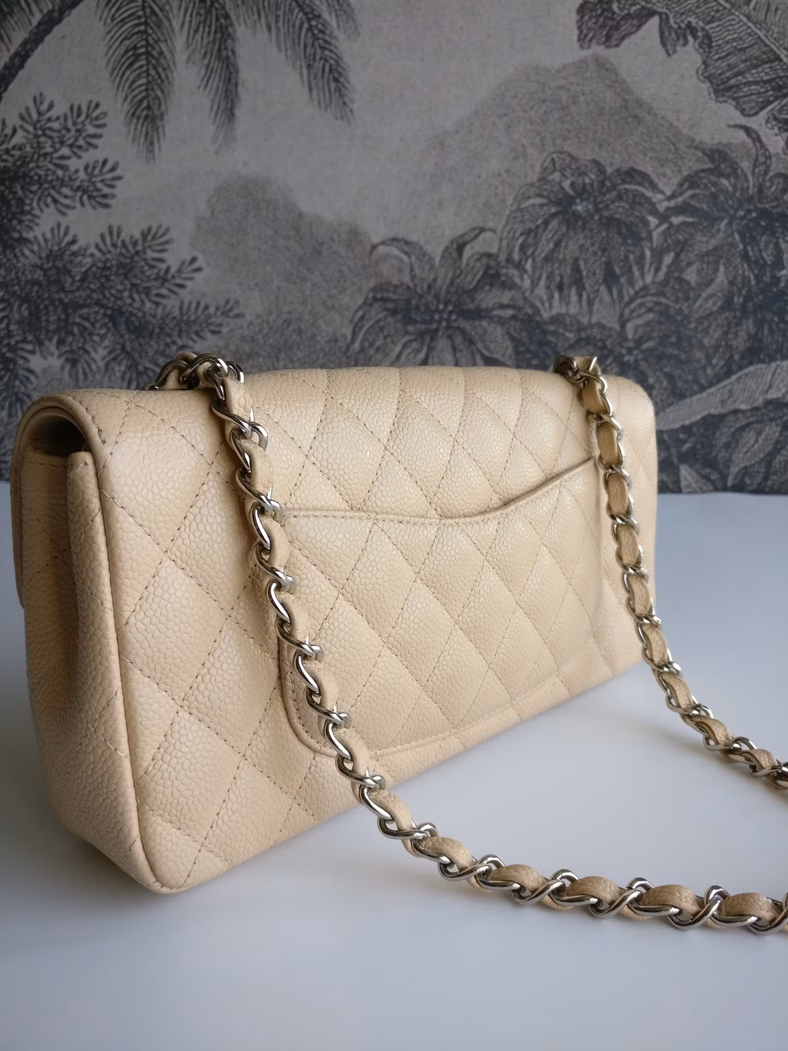 Chanel East West flap bag caviar
