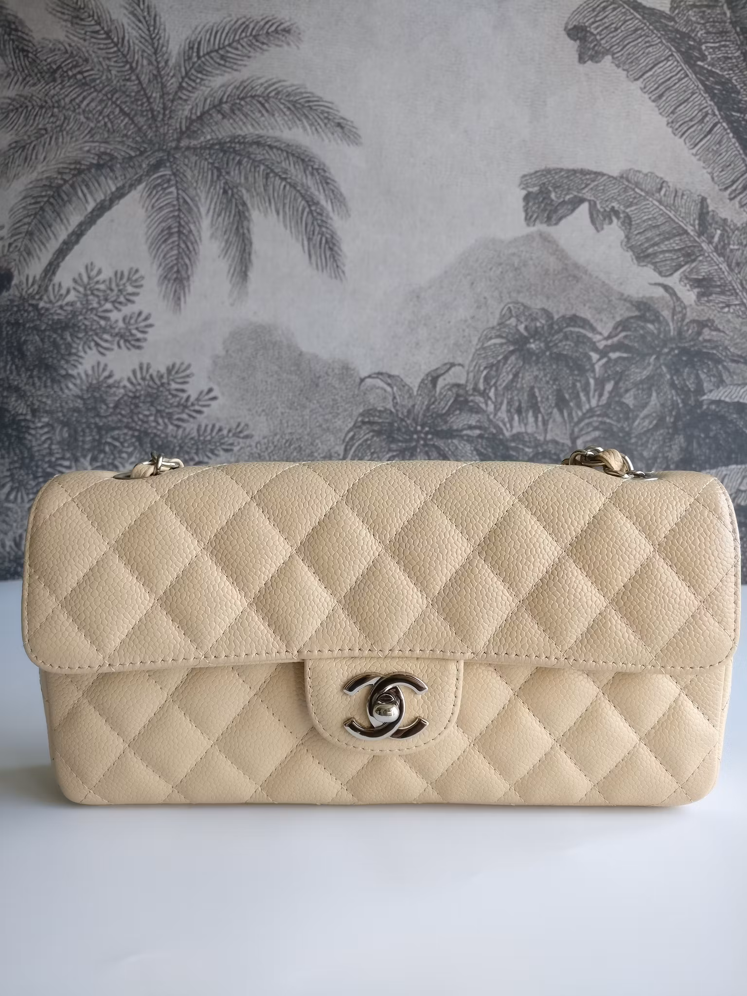 Chanel East West flap bag caviar