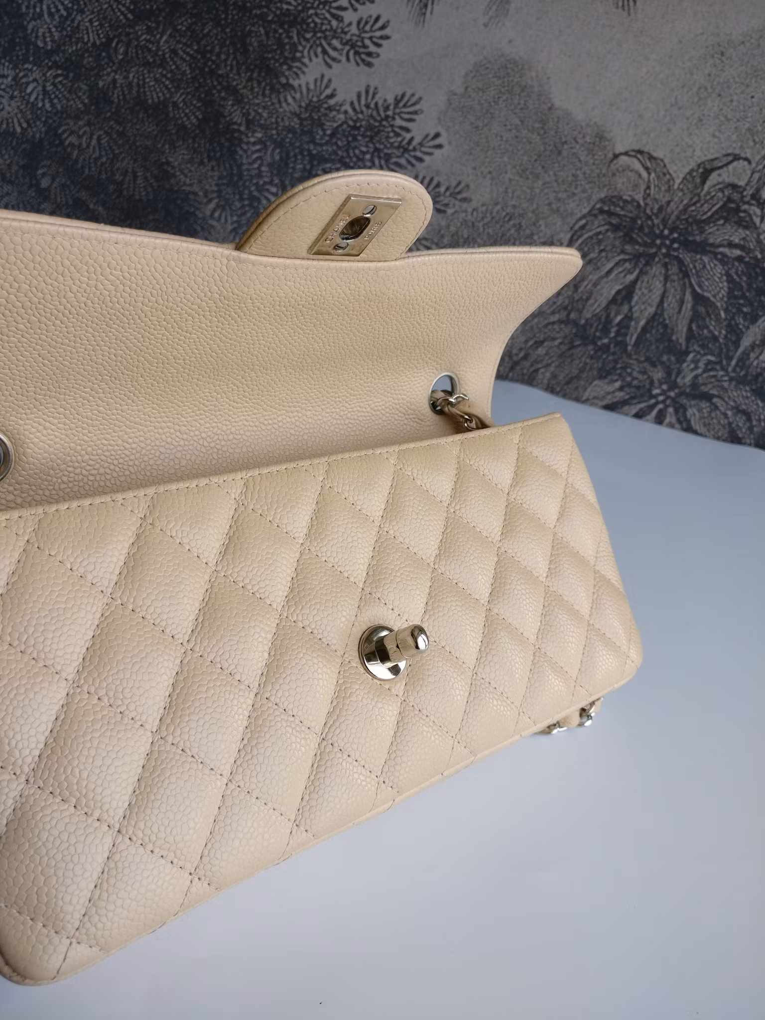 Chanel East West flap bag caviar